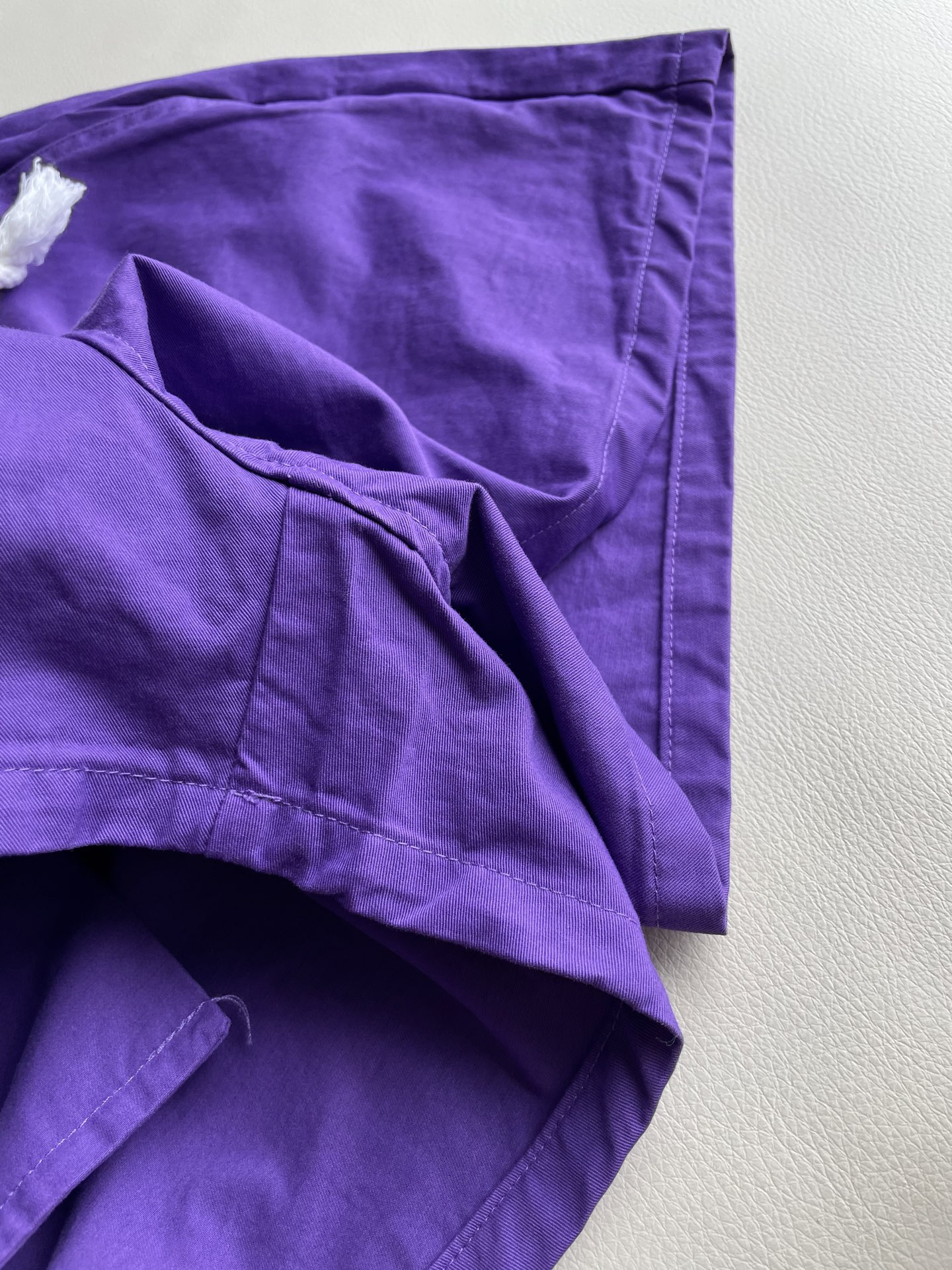 Ralph Lauren’s Dynamic Single Female Suit with Cleanfit for Summer - 图片 6