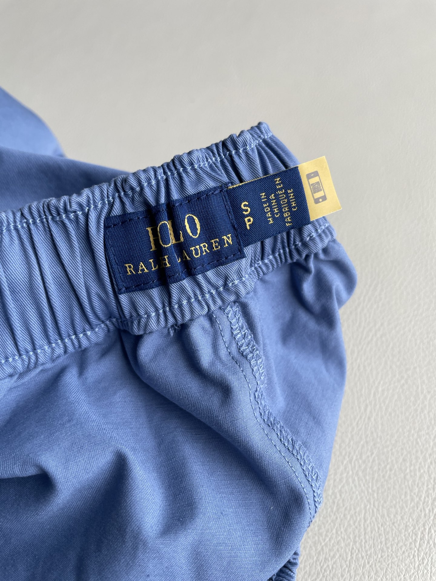 Fashionable Ralph Lauren Women’s Hard-Core Suit with Dynamic Fit and Natural Look - 图片 7