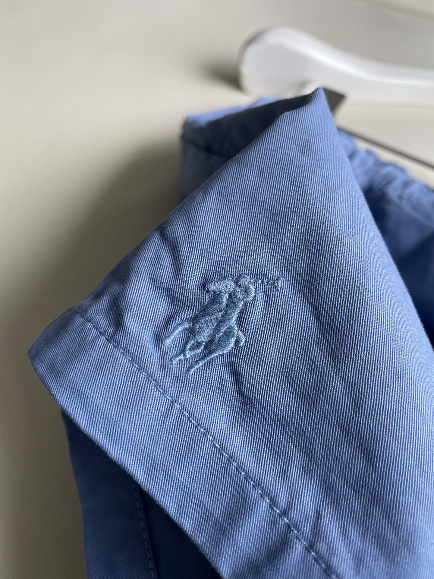 Fashionable Ralph Lauren Women’s Hard-Core Suit with Dynamic Fit and Natural Look - 图片 6