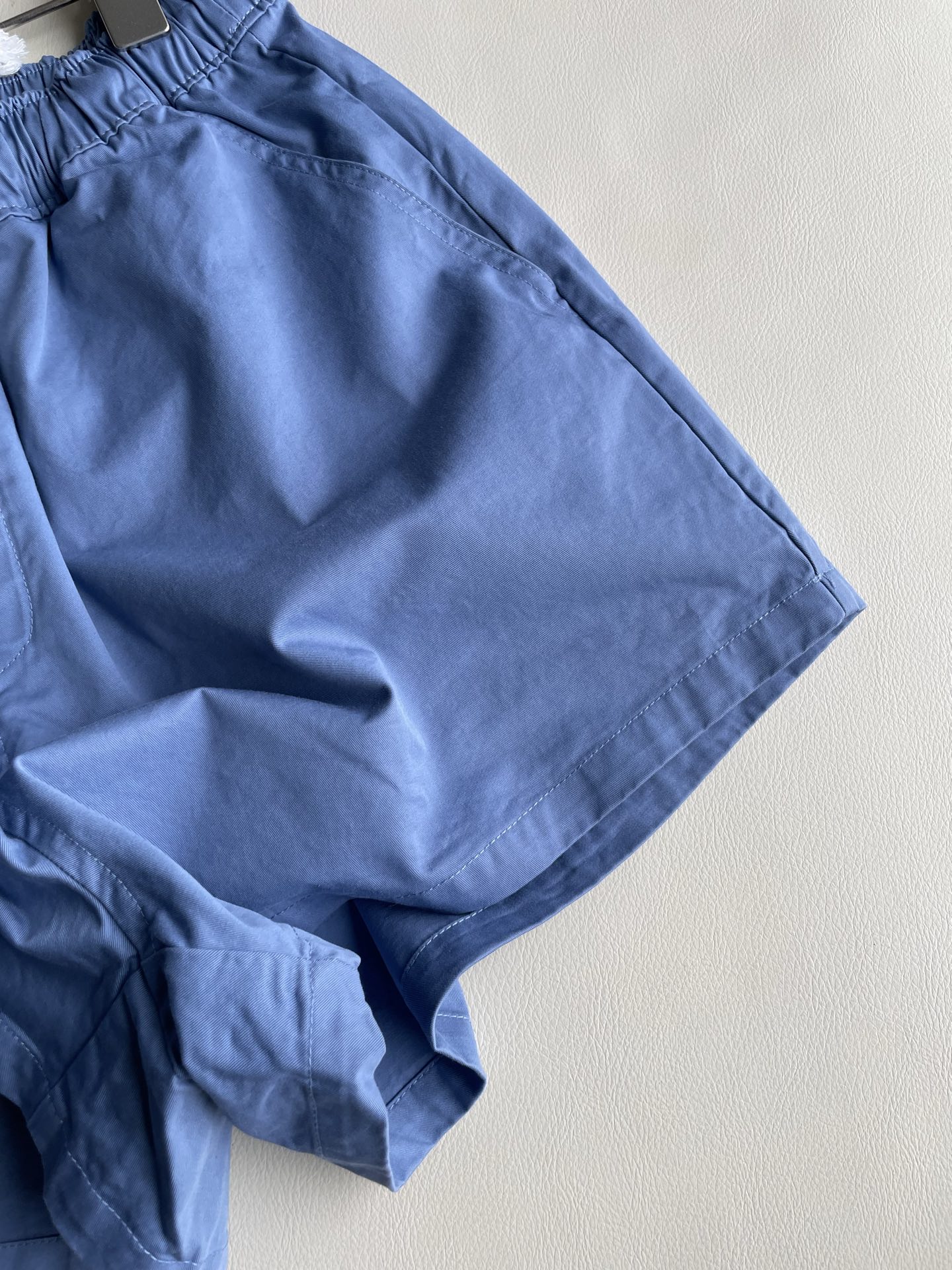 Fashionable Ralph Lauren Women’s Hard-Core Suit with Dynamic Fit and Natural Look - 图片 5