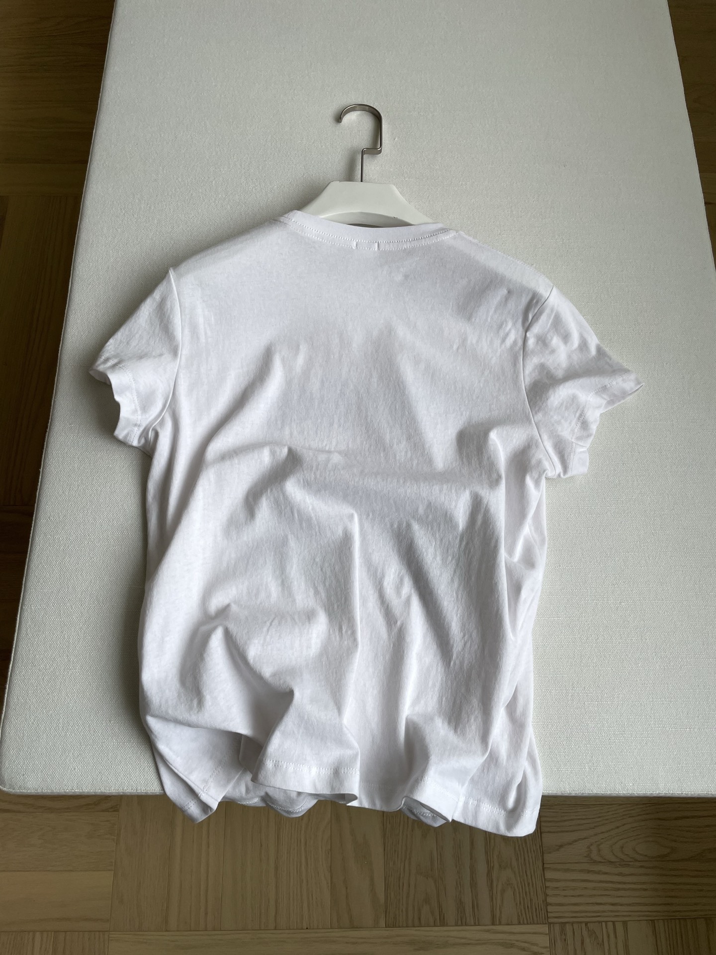 Re Done Eiffel Tower Print Tee - Vintage Style Short Sleeve Top 10 i1748571872630 2057 0 8
