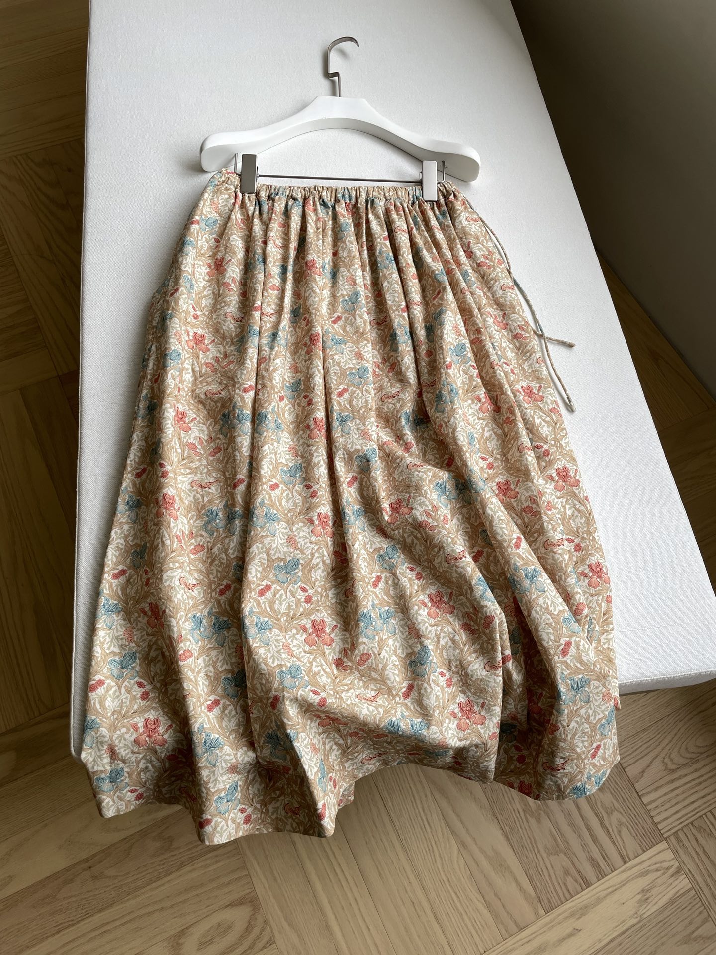 19th Century British Designer William Morris’ Organic Cotton Dress with Japanese Influence