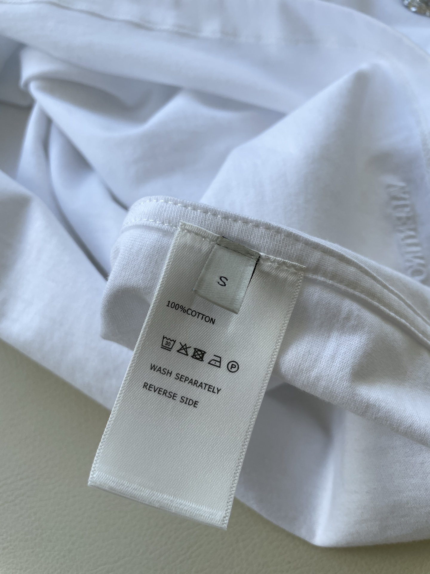 Valentino: Luxury Women’s Clothes for All Sizes, Italian National Brand Since 1960s - 图片 6