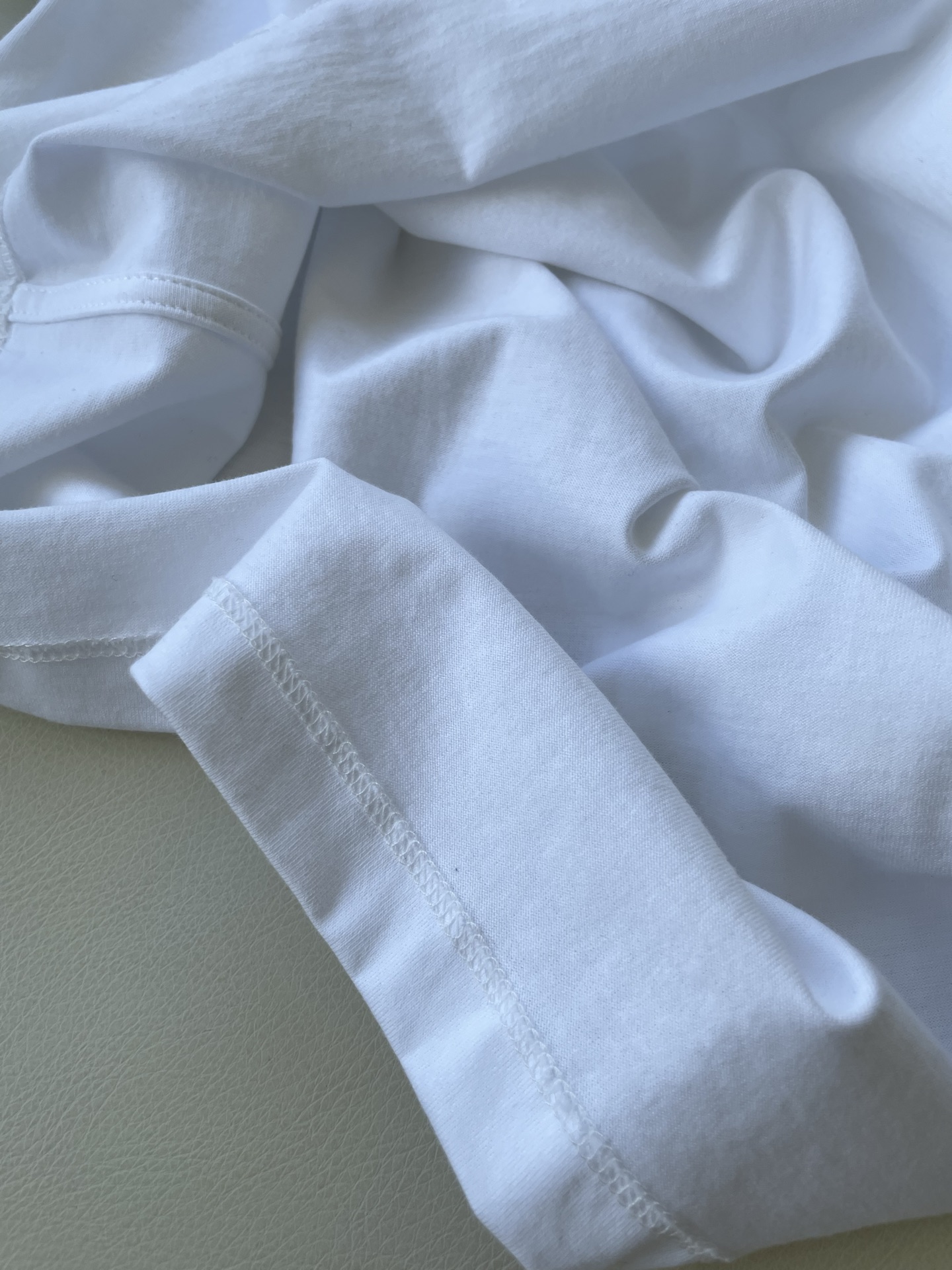 Valentino: Luxury Women’s Clothes for All Sizes, Italian National Brand Since 1960s - 图片 7