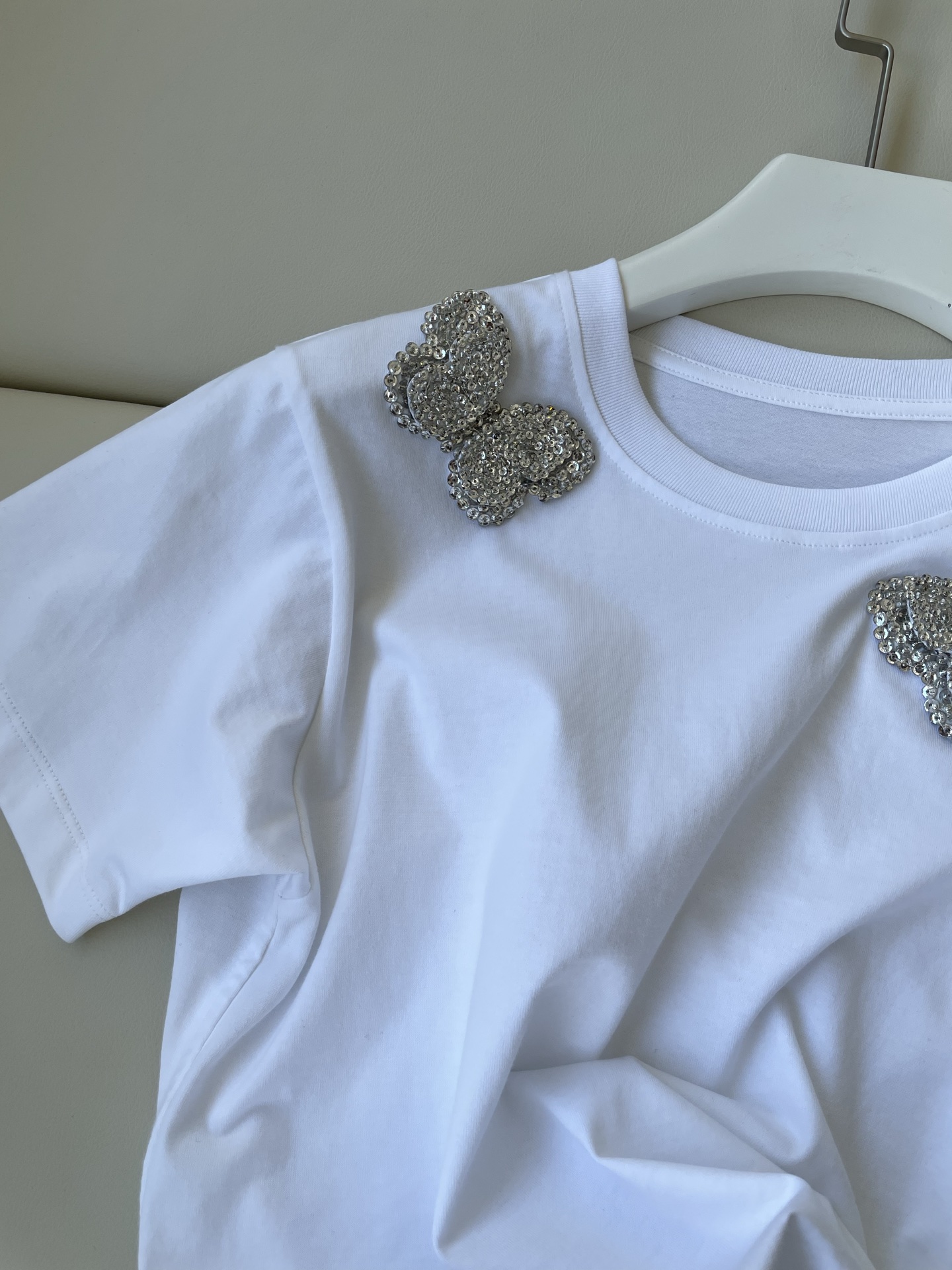 Valentino: Luxury Women’s Clothes for All Sizes, Italian National Brand Since 1960s - 图片 3