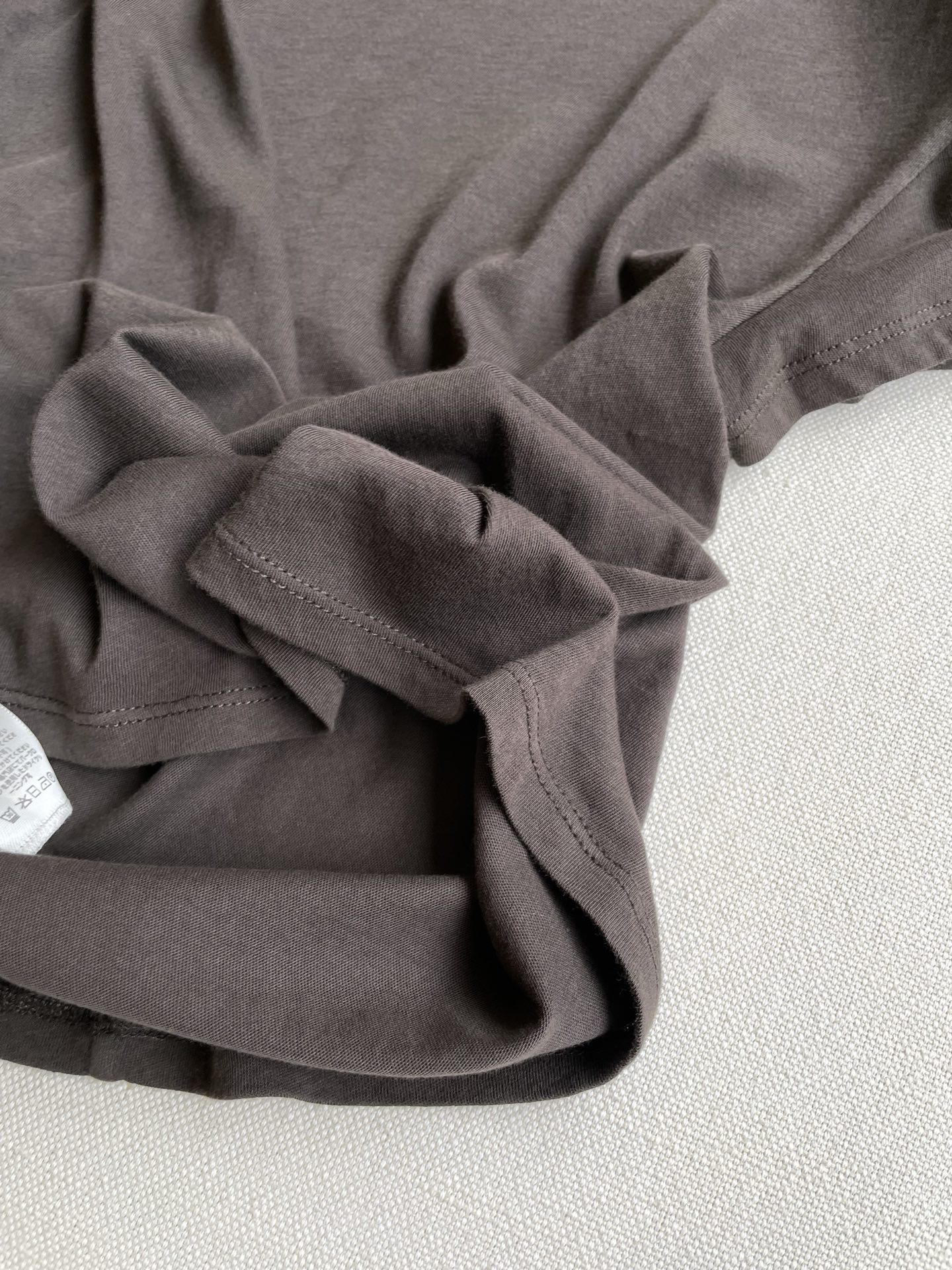 Stylish Baby Tee: Relaxed Fit, Soft Cotton, Perfect for Hot Summers - 图片 5