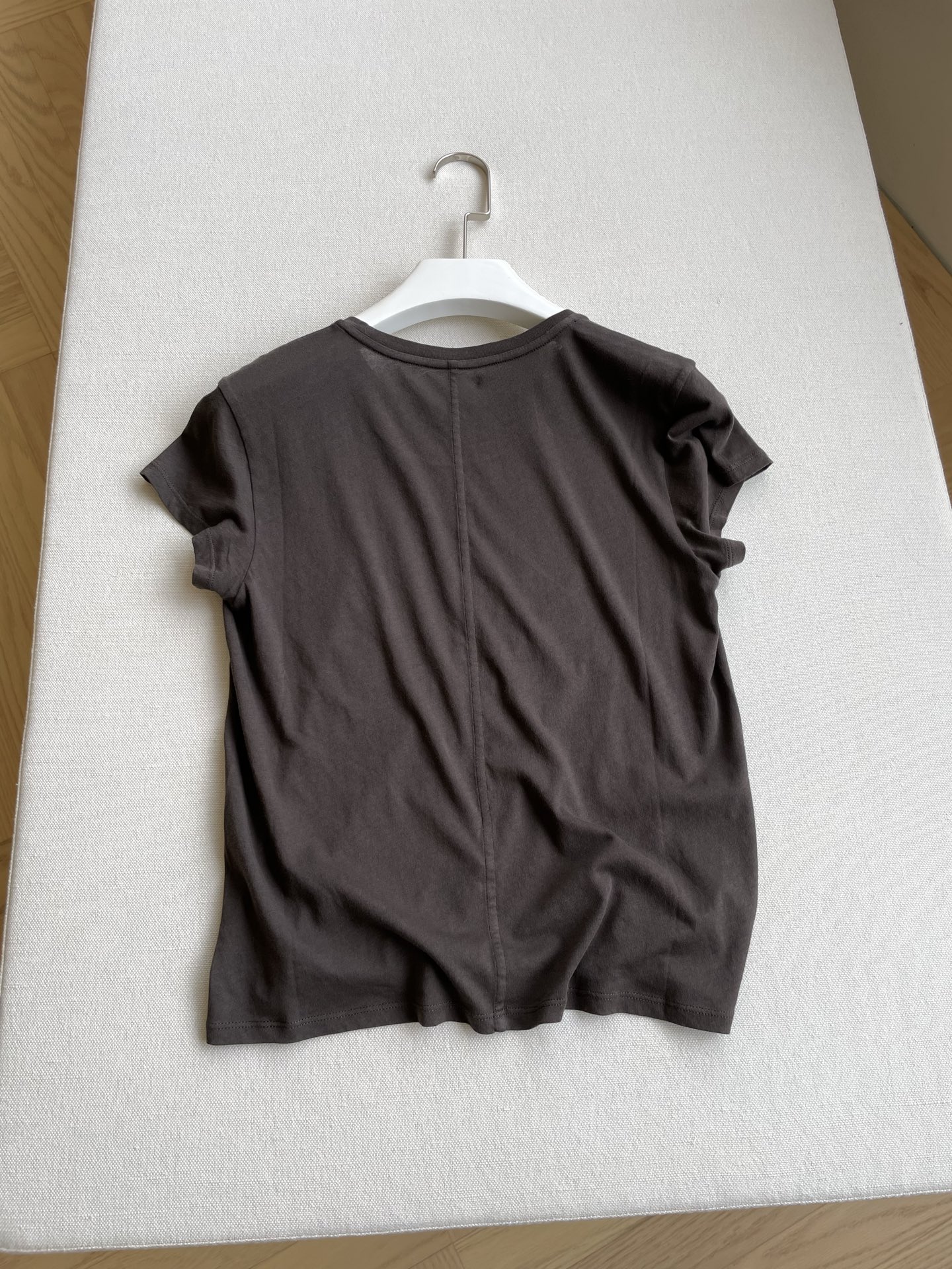 Stylish Baby Tee: Relaxed Fit, Soft Cotton, Perfect for Hot Summers - 图片 8