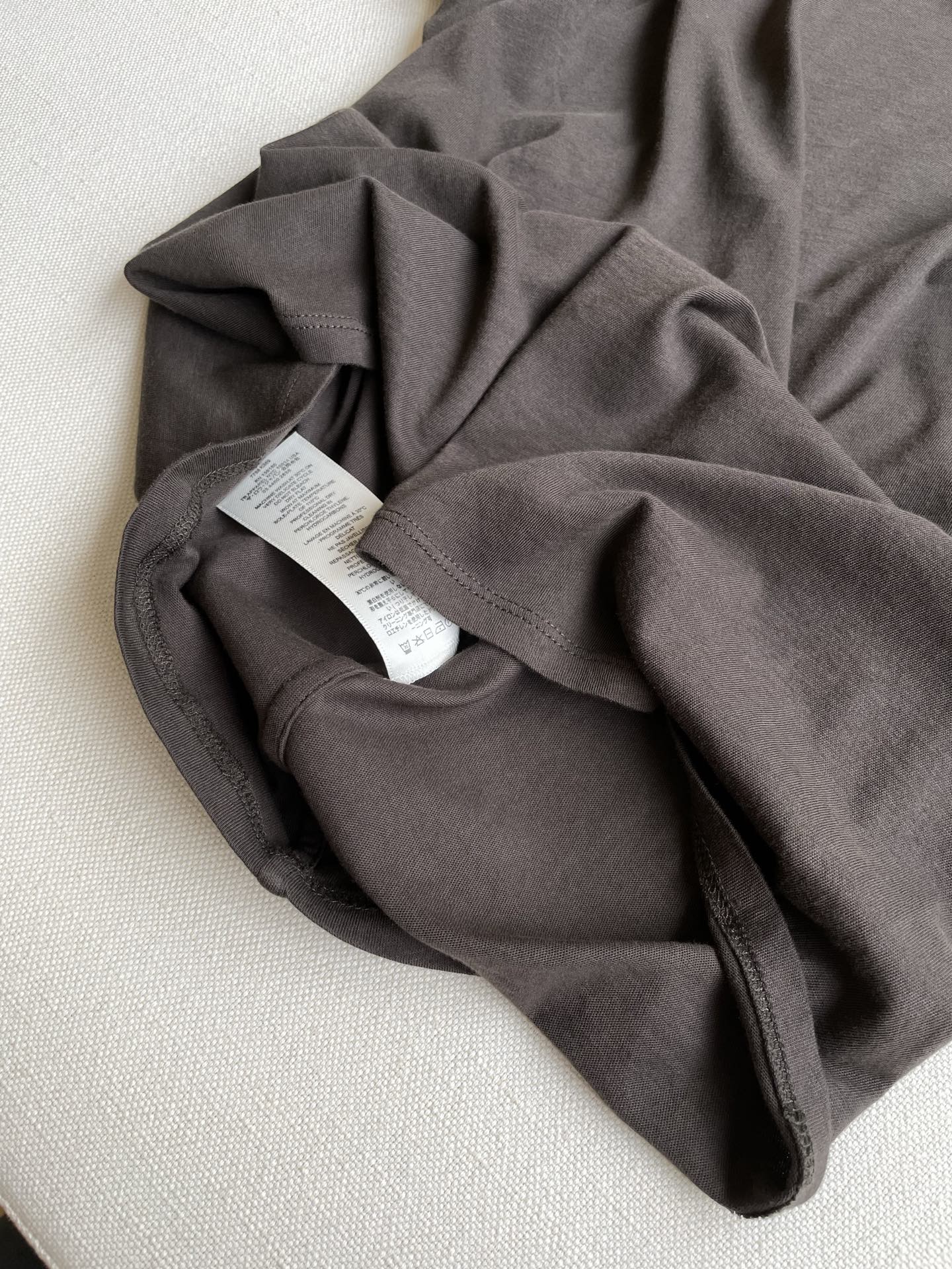 Stylish Baby Tee: Relaxed Fit, Soft Cotton, Perfect for Hot Summers - 图片 3