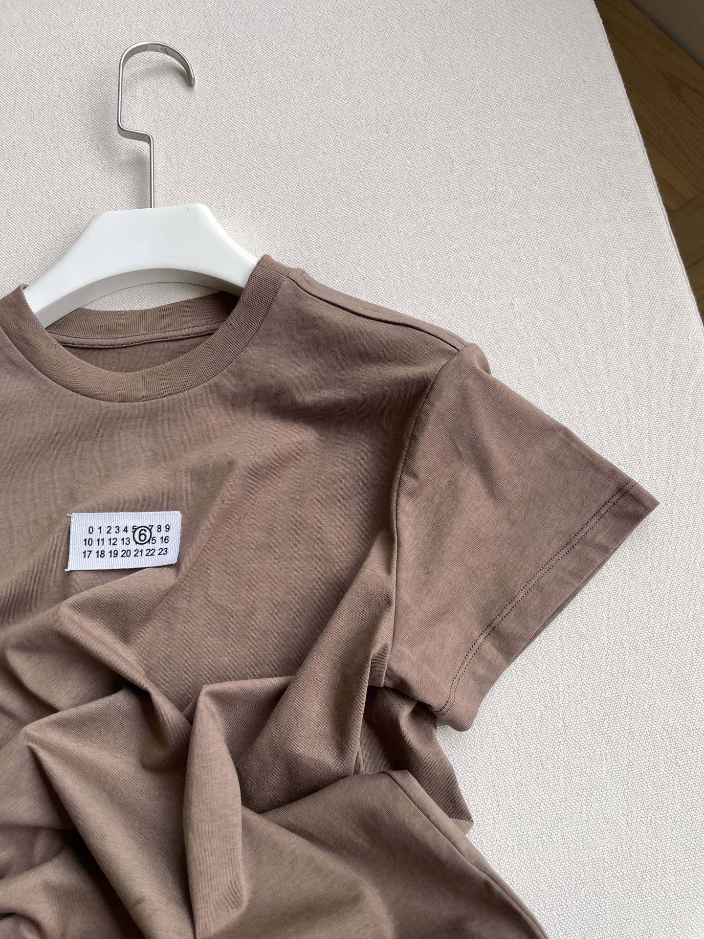 MM6 Maison Margiela T-shirt Package in Blue Brown, Size SML, Tunneled Cotton Fabric. - 图片 5