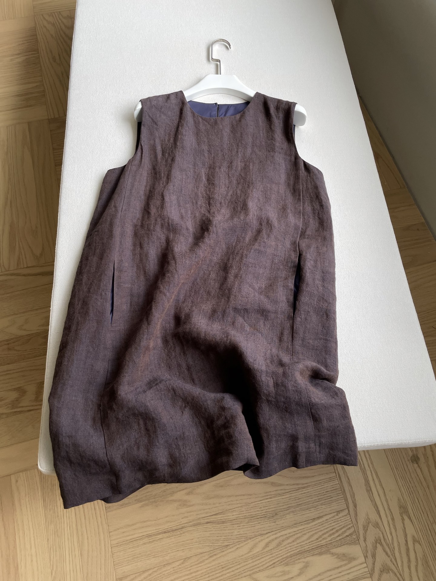 Text Summary: Elegant Single-Size Female Dress with Unique Weave and Bead Light Effect - 图片 8
