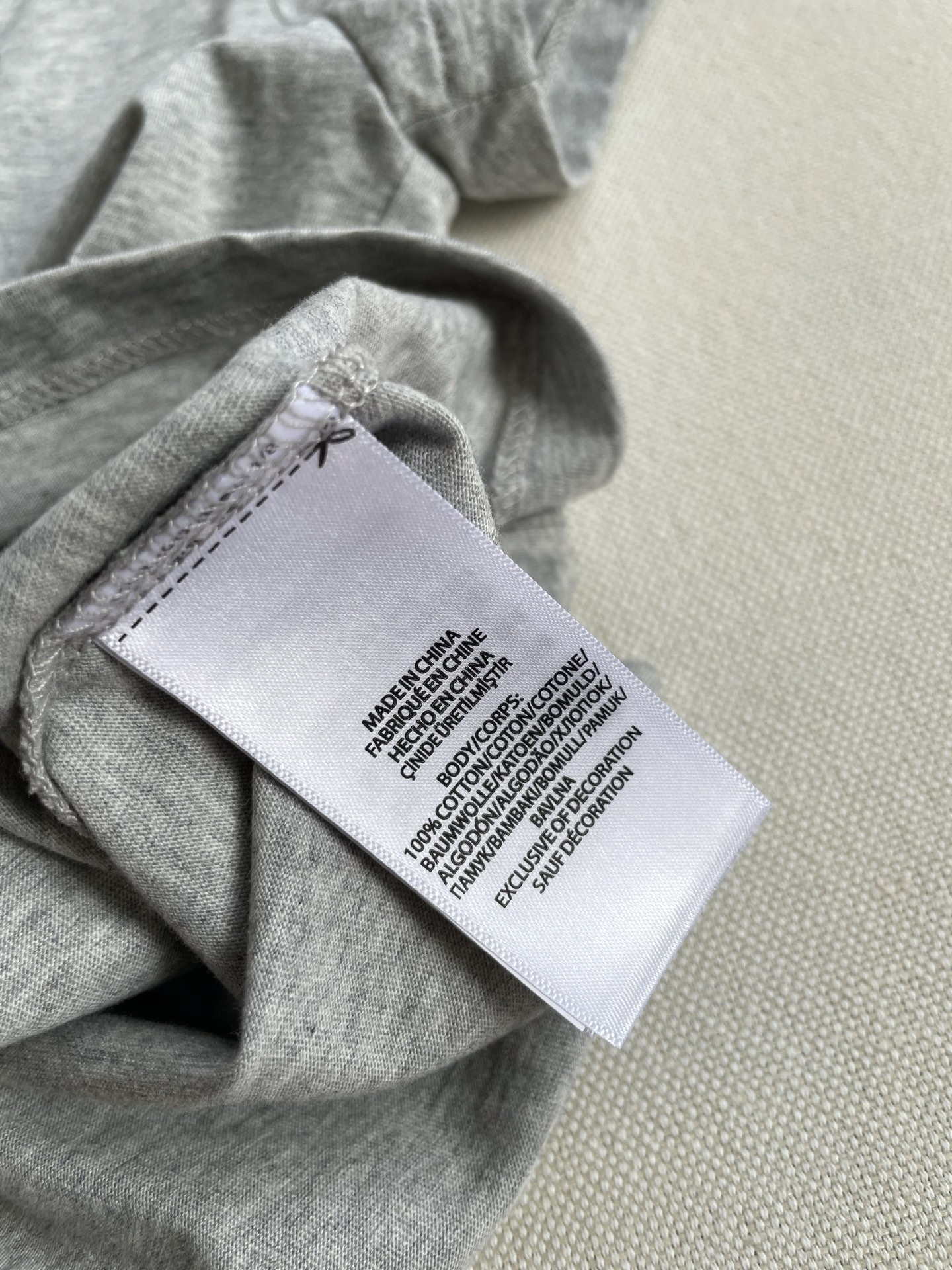 Stylish Summer Outfit: Raullan T.’s Single-Handed Female Suit Package - 图片 6