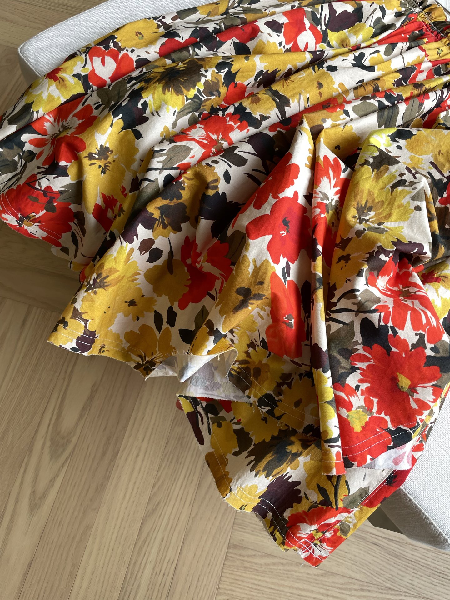 Summer Female Suit: Small Size, Comfortable, Stylish, Perfect for Outings - 图片 4