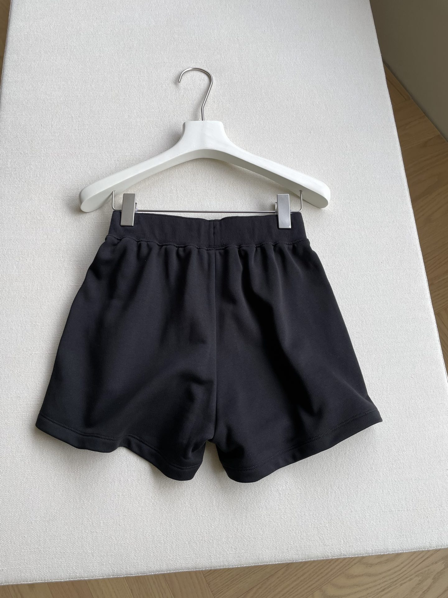Women’s Cotton Yoga Shorts: High Waist, Soft Fabric, Grey/Black, XSSM, Packaging Included - 图片 8