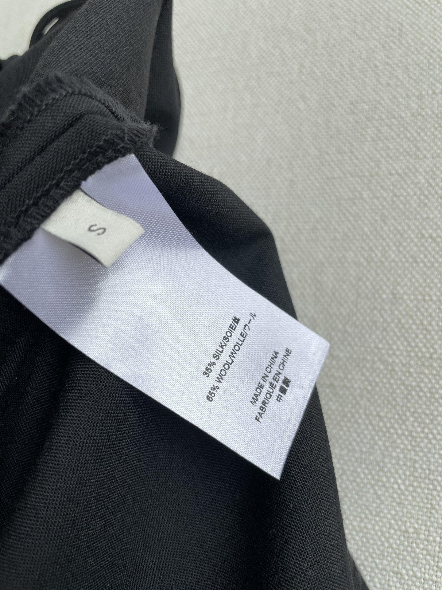 TheRow Women’s Suit: Architectural Precision for Flawless Fit and Control - 图片 8