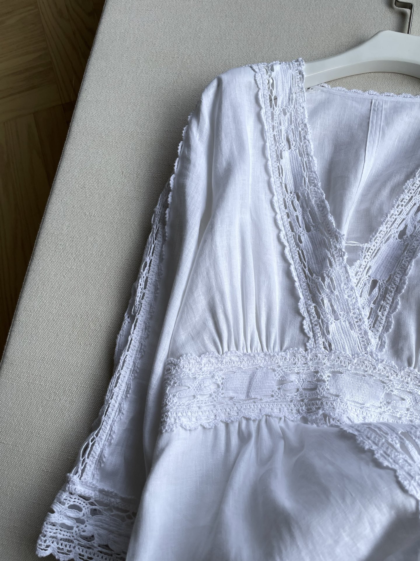 Isabel Marant Linen Dress: Effortless French Style for Spring and Summer - 图片 3
