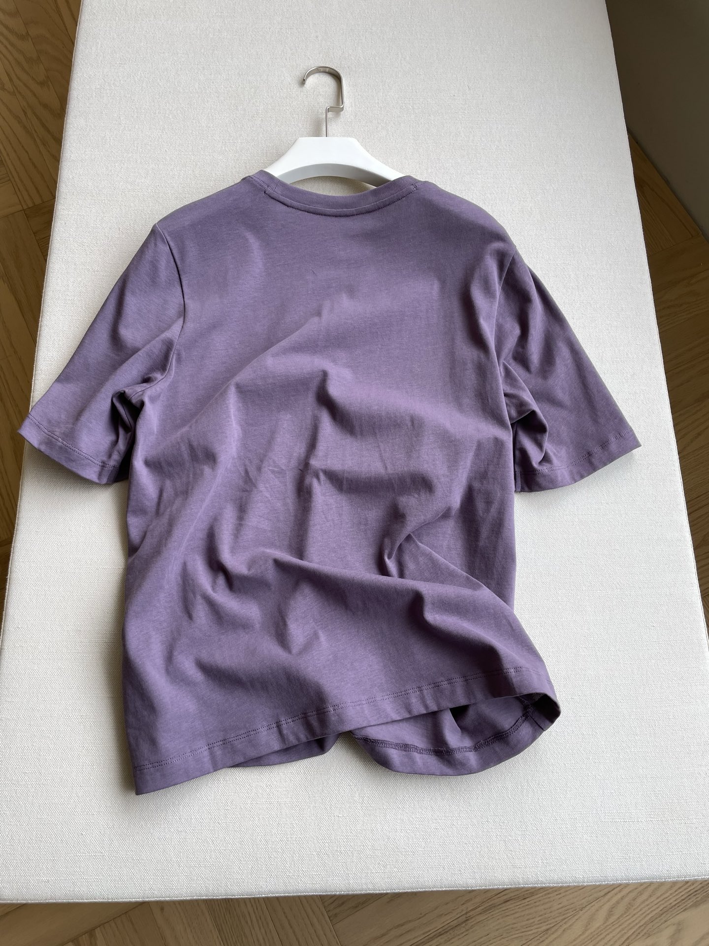 Stylish Single-Size Female Suit with Speedy Fox Embroidery – T-shirt Comfort and Quality - 图片 9