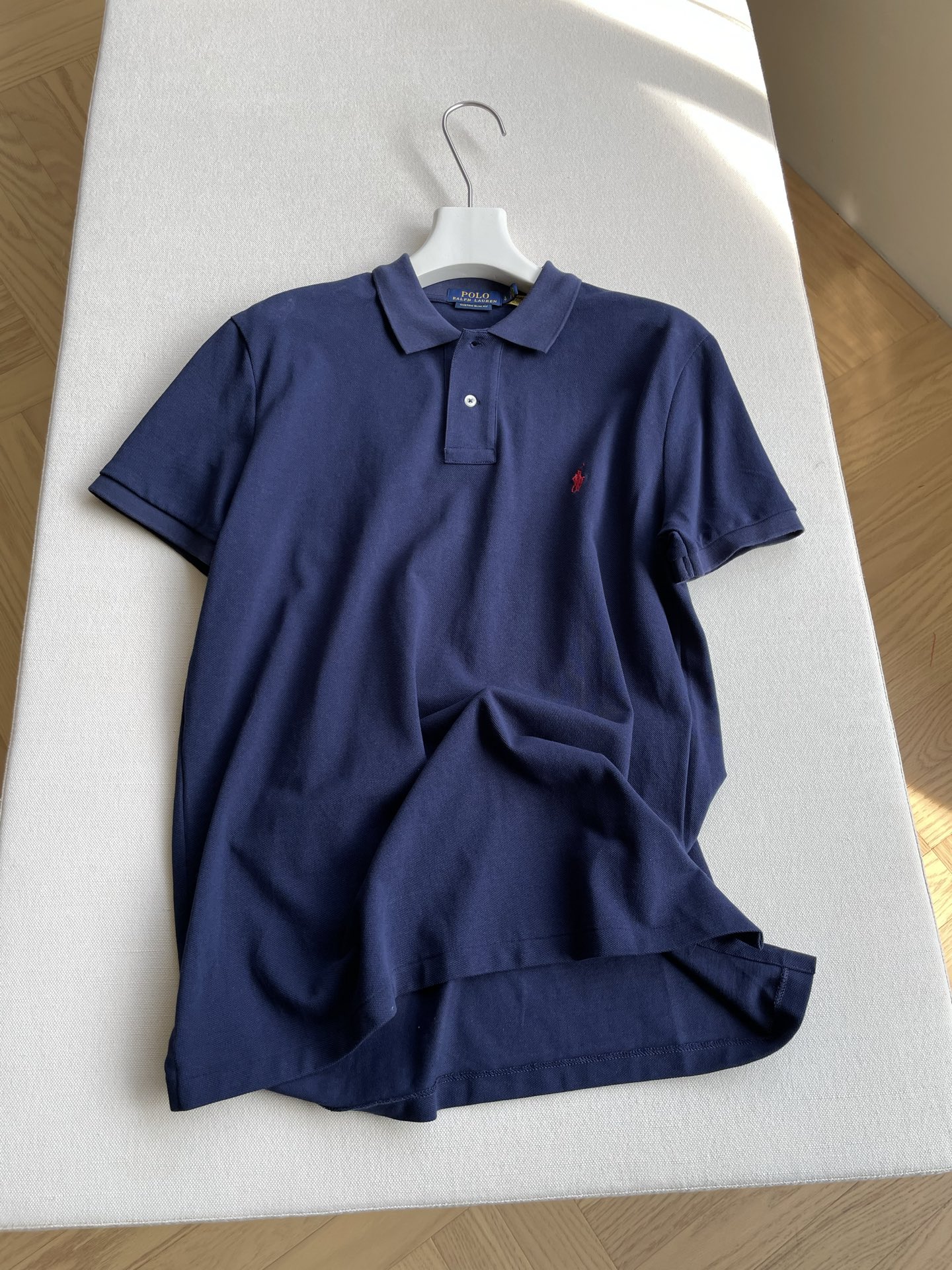 “Hard-Core Women’s Suit: RLlav Lauren 2025 Polo with Classic Pony Embroidery” - 图片 1