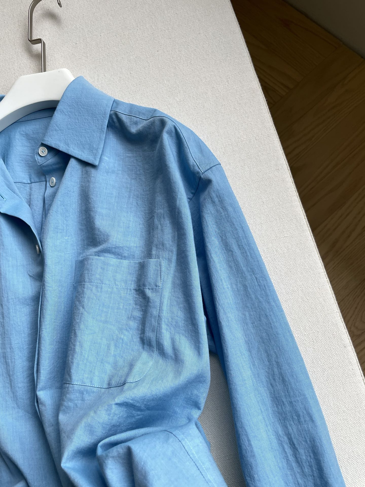 “High-Quality Female Suit with Velvet and Wool Blend Fabric, Comfortable and Versatile Fit” - 图片 5