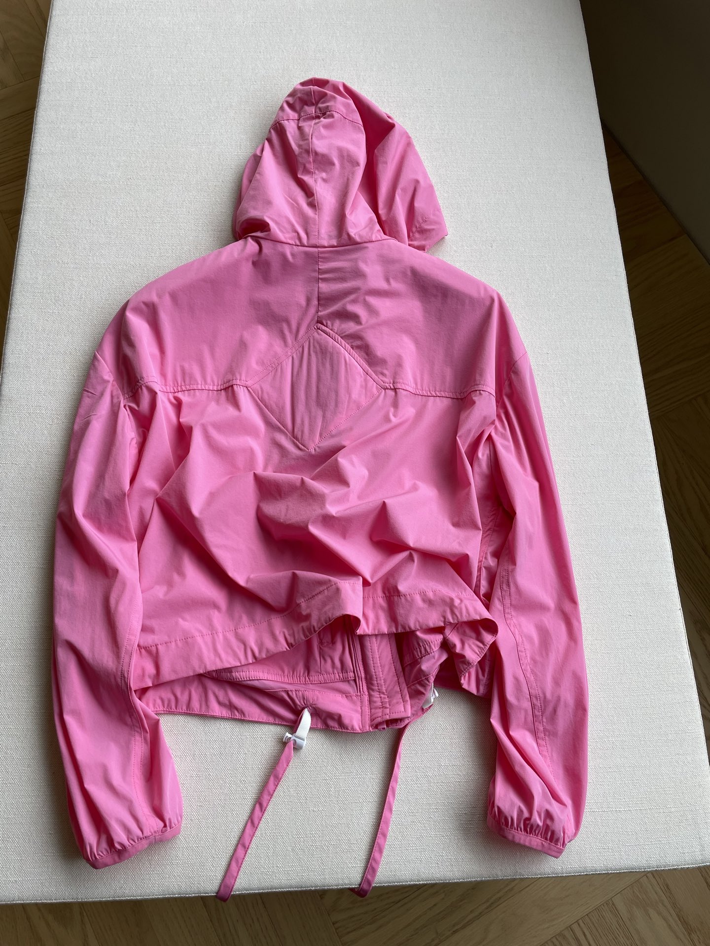 Kaslo Short Windproof Jacket with Double Hood and Ballistic Cuff, XS-L, Dark Gray Pink - 图片 8