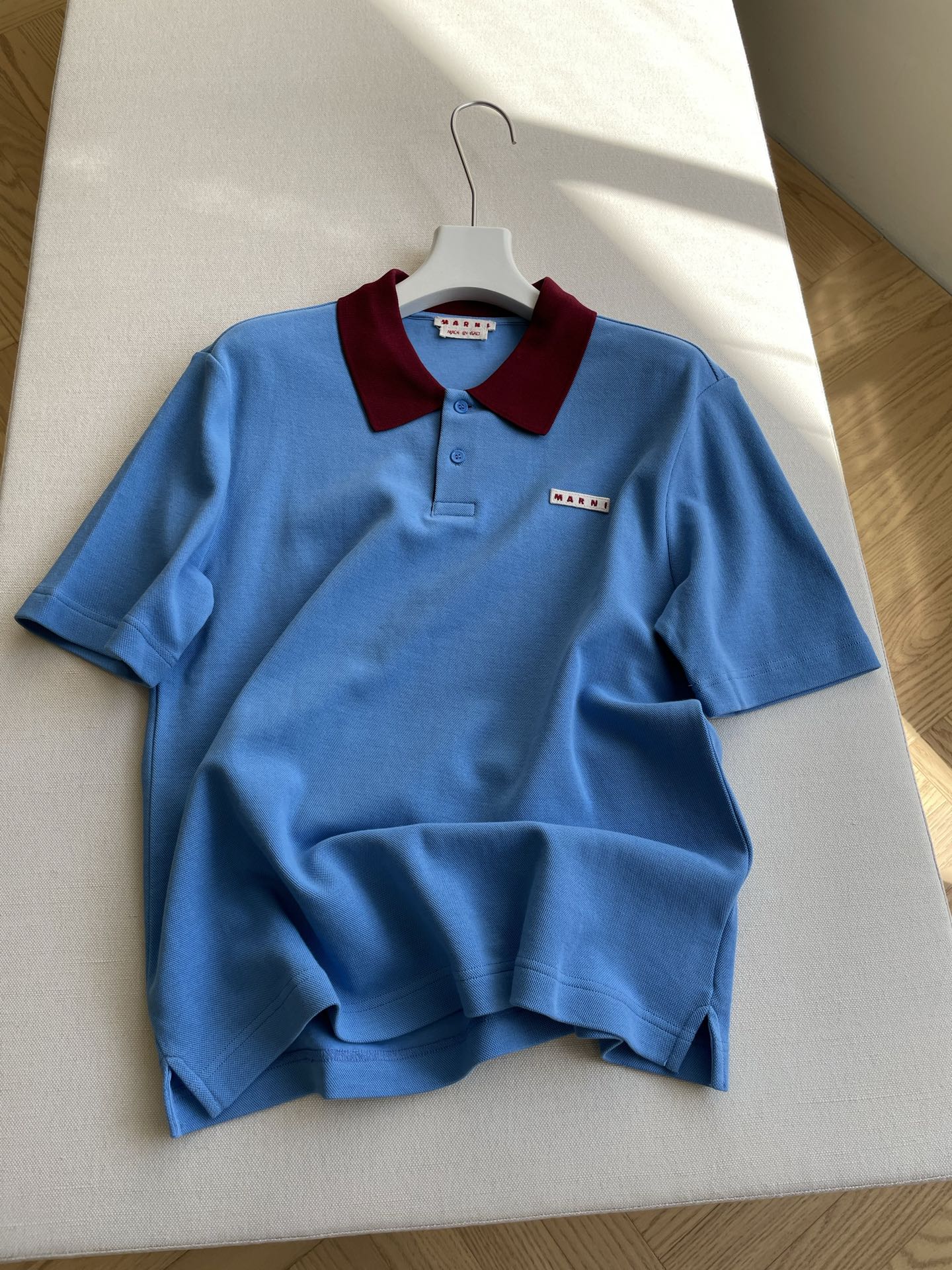 “Vintage Style Women’s Polo Suit in Blue and Red, Sizes 36-40” - 图片 1