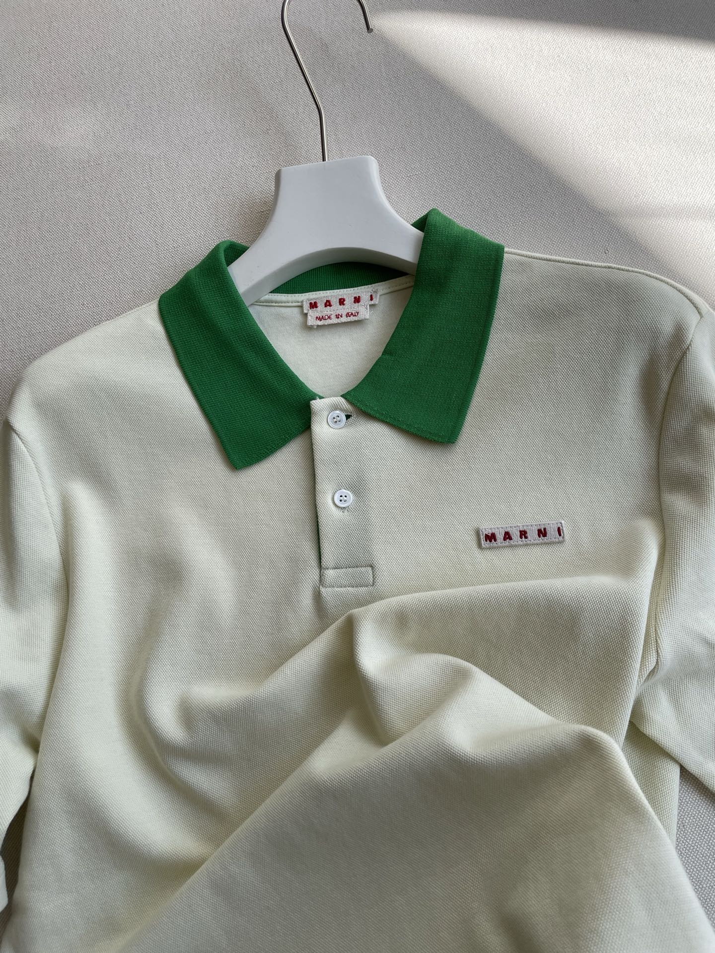 Vintage Marni Polo Suit with Blue and Red Collar in Sizes 36-40 - 图片 2