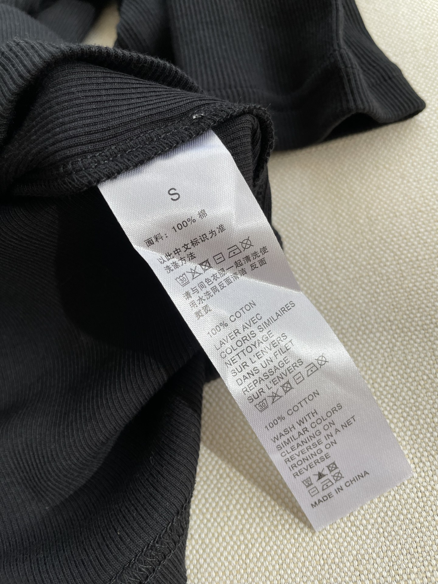 “Single Female Long-Sleeve Cotton Suit with Logo Embroidery – Lightweight and Comfortable for Autumn” - 图片 6