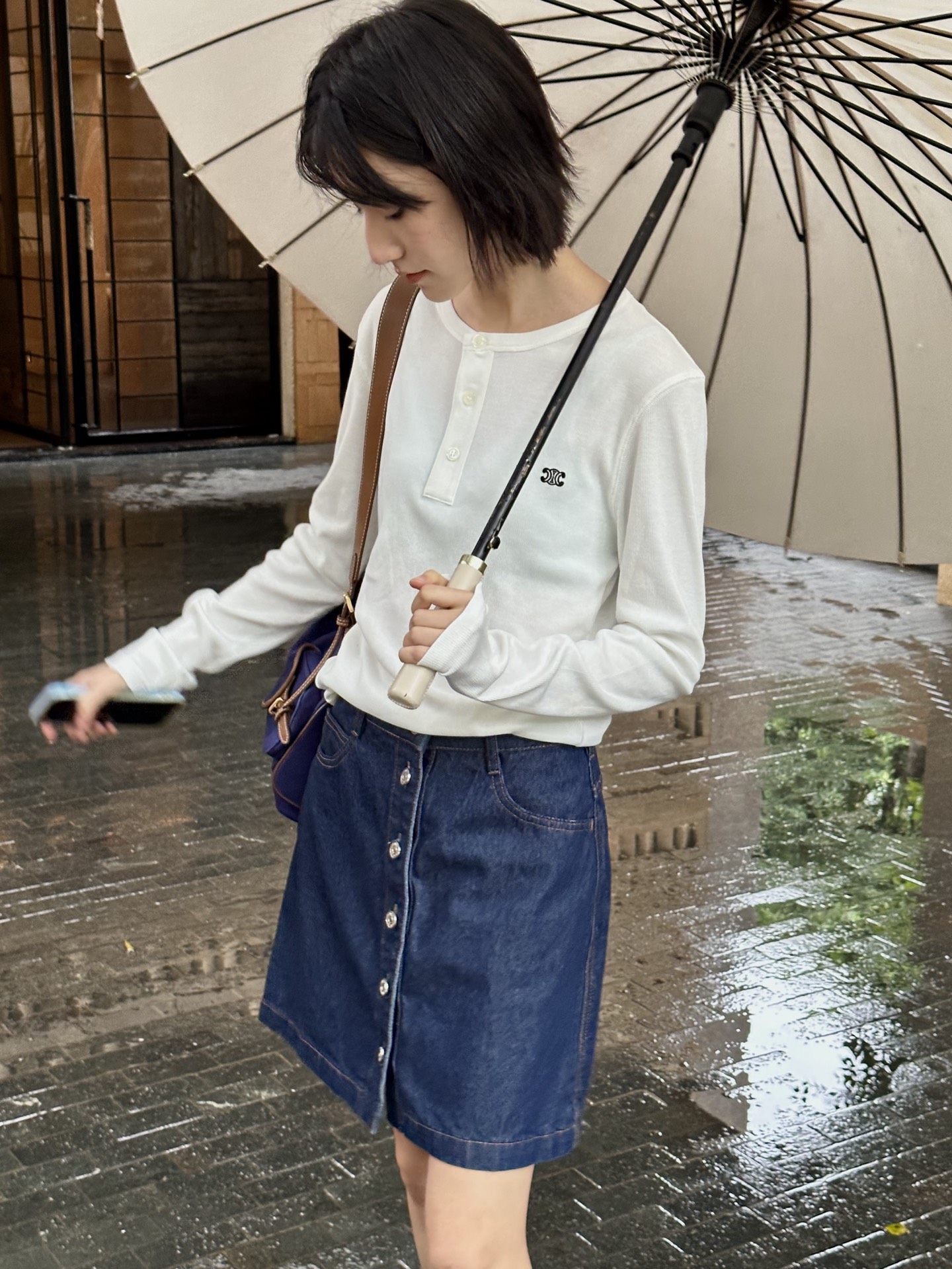 It’s white - 图片 2