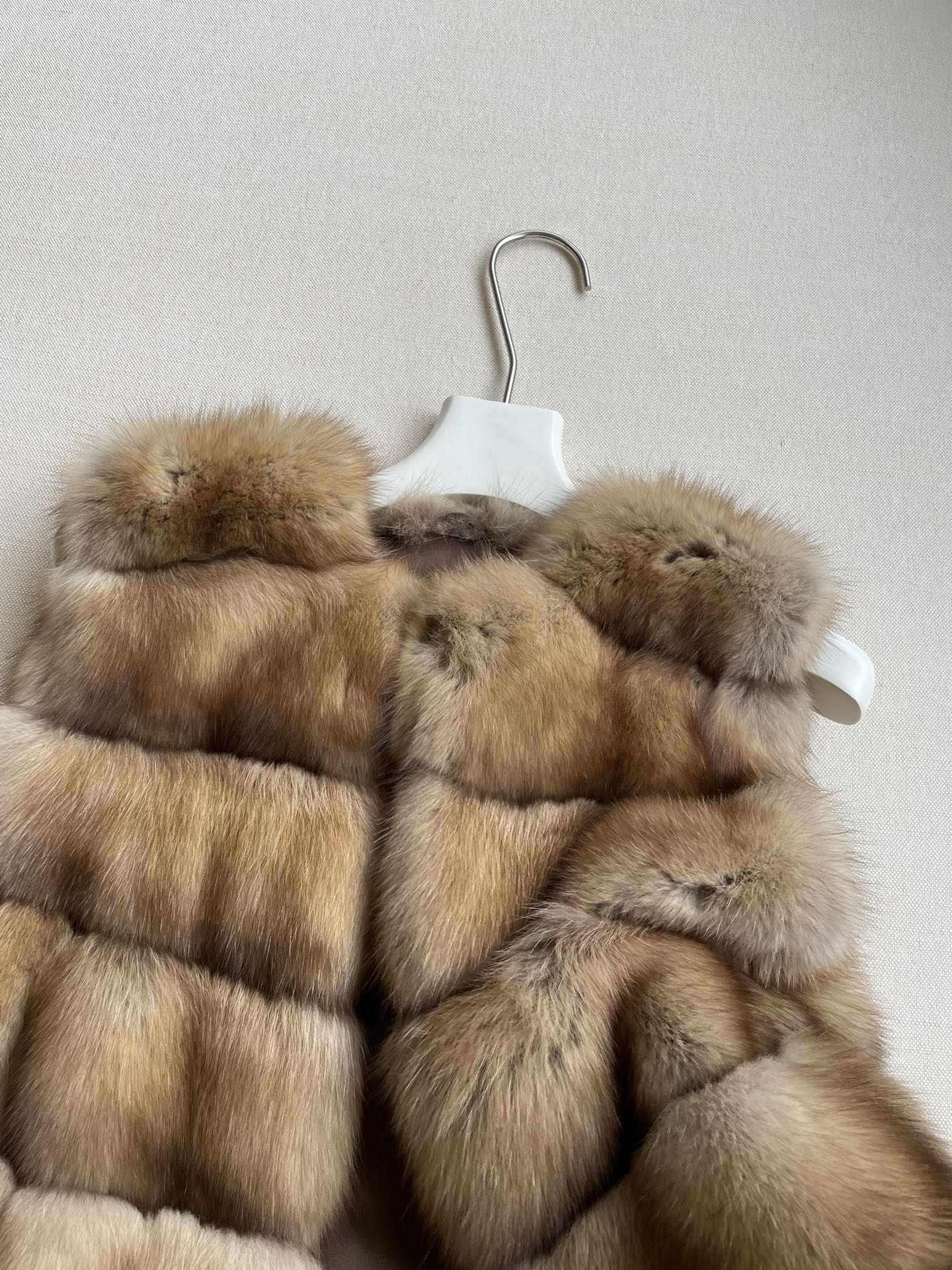 Mink Fur Vest with Round Collar,Sleeveless Short Coat,Zipper Closure,Casual Daily Wear 3 i1763090403986 3965 0 1