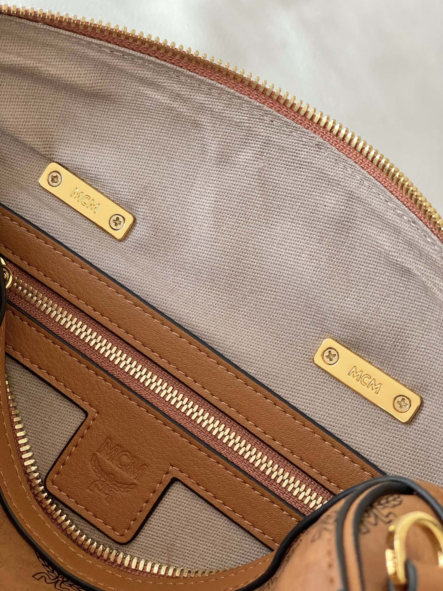 mcm HardwareHardware