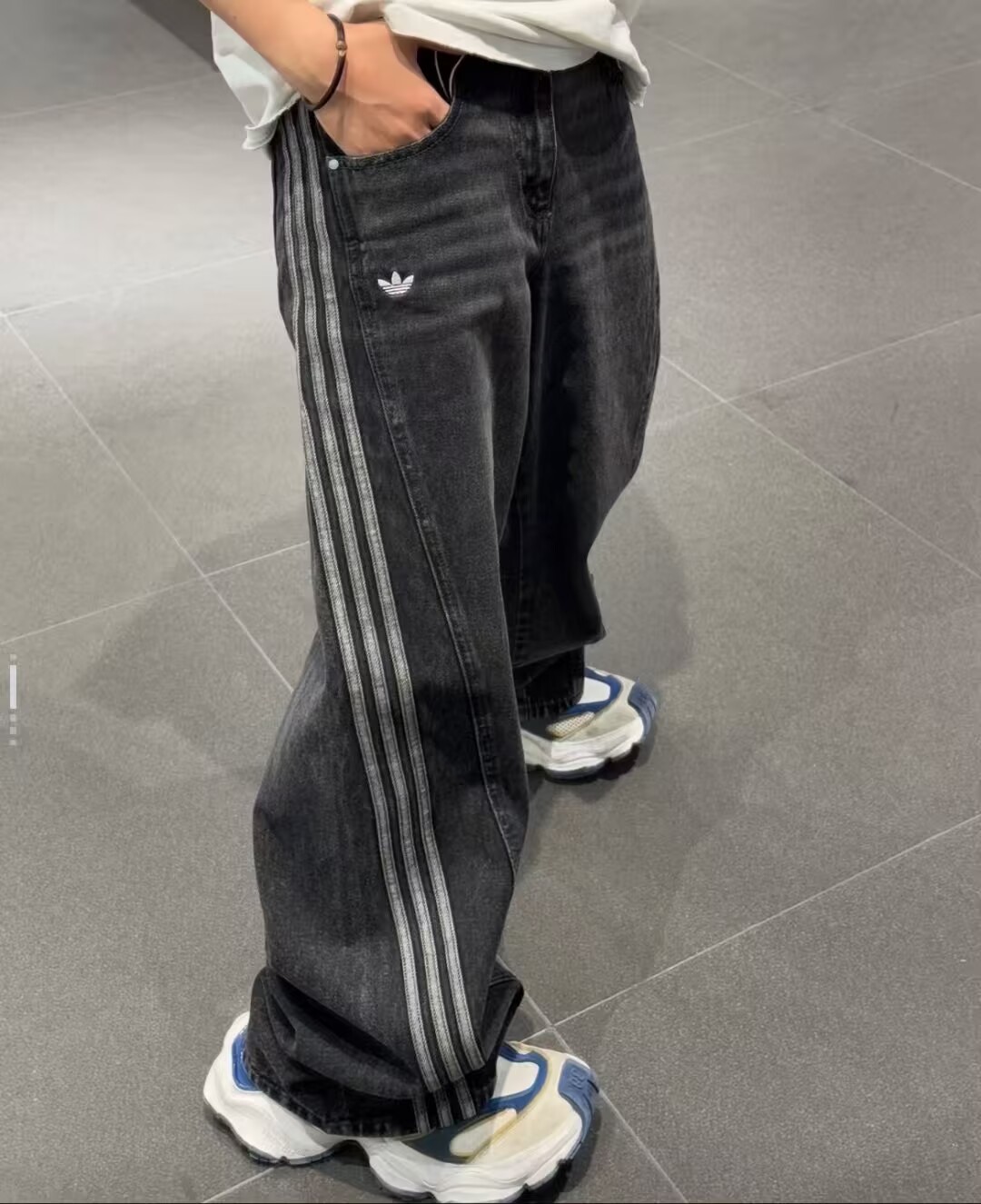 _dOL9sGUd10RzPosjw6VvPRDSwLiUrd7YiN6_X5Q