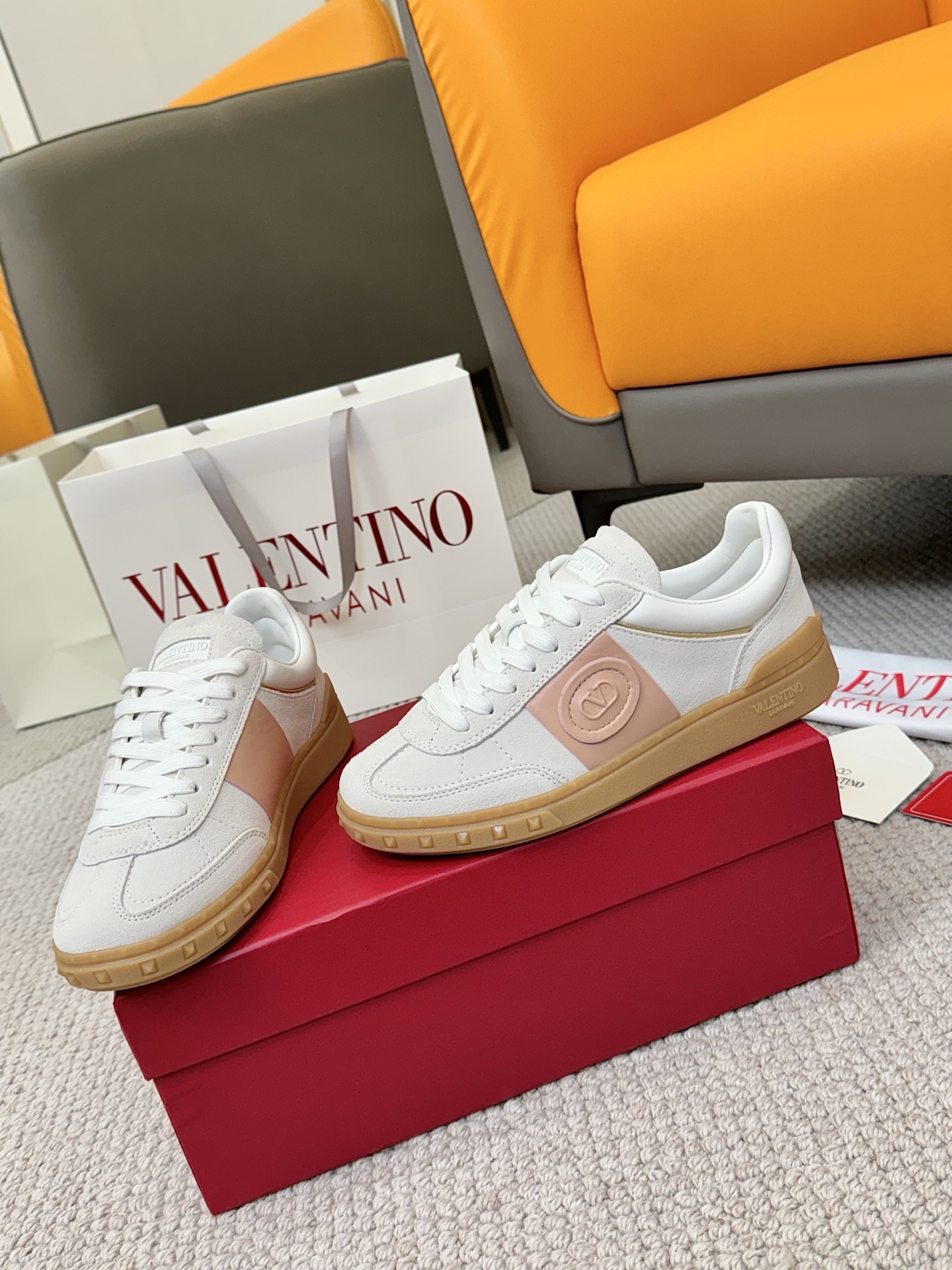 [Valentino Men