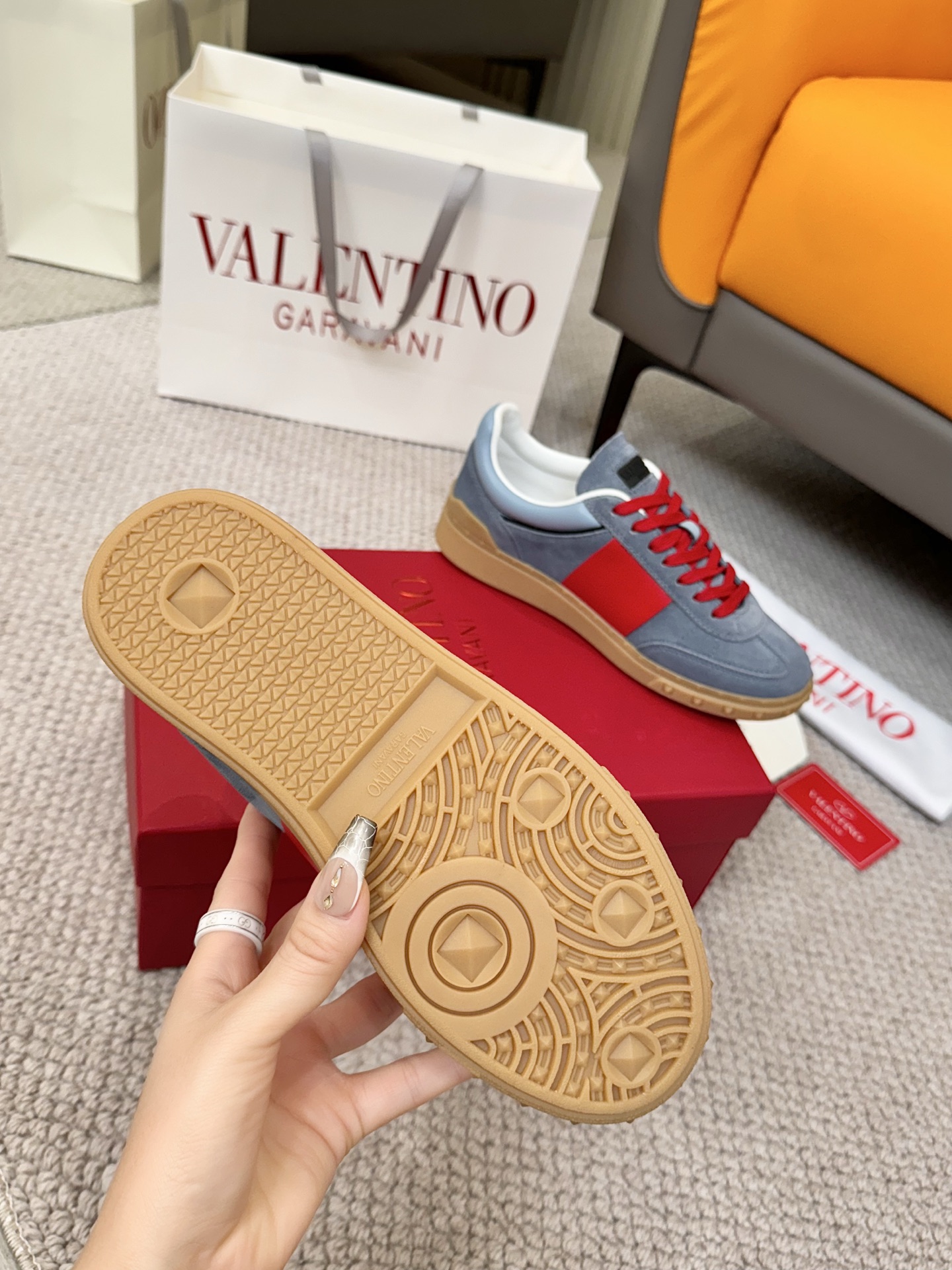 [Valentino Men