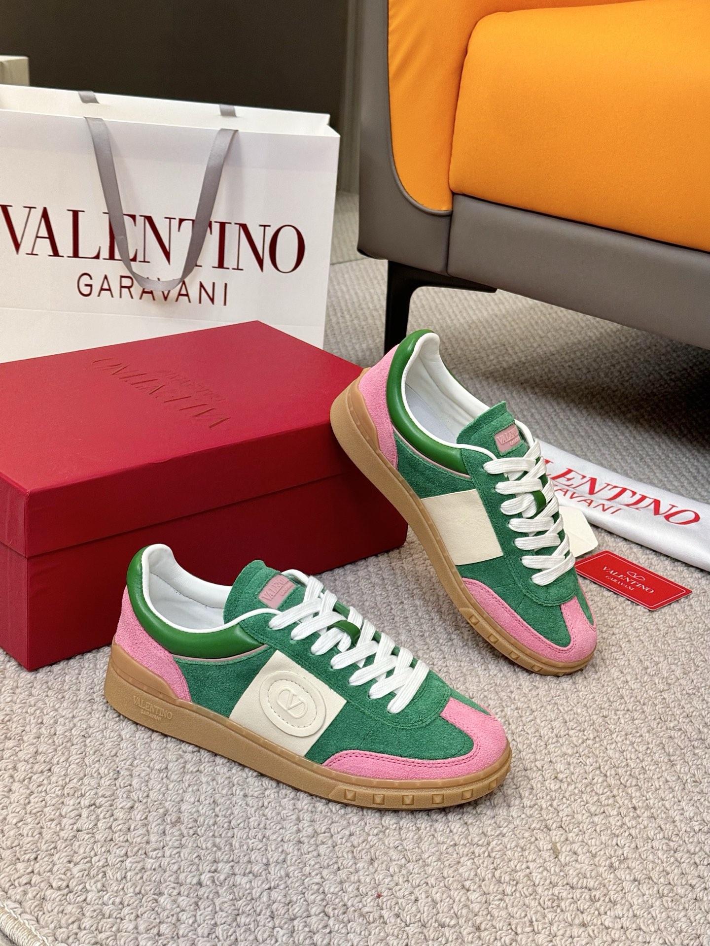 [Valentino Men