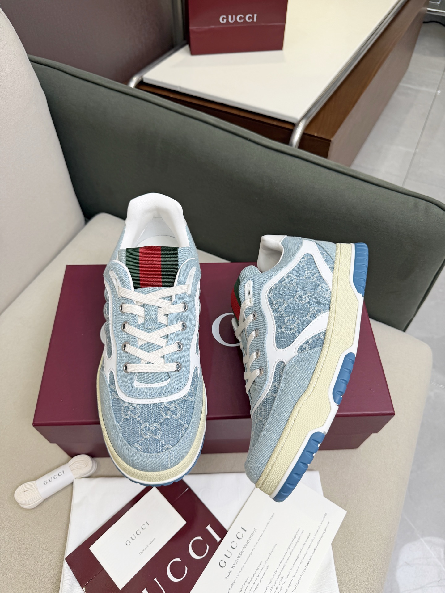 Gucci Sneakers
