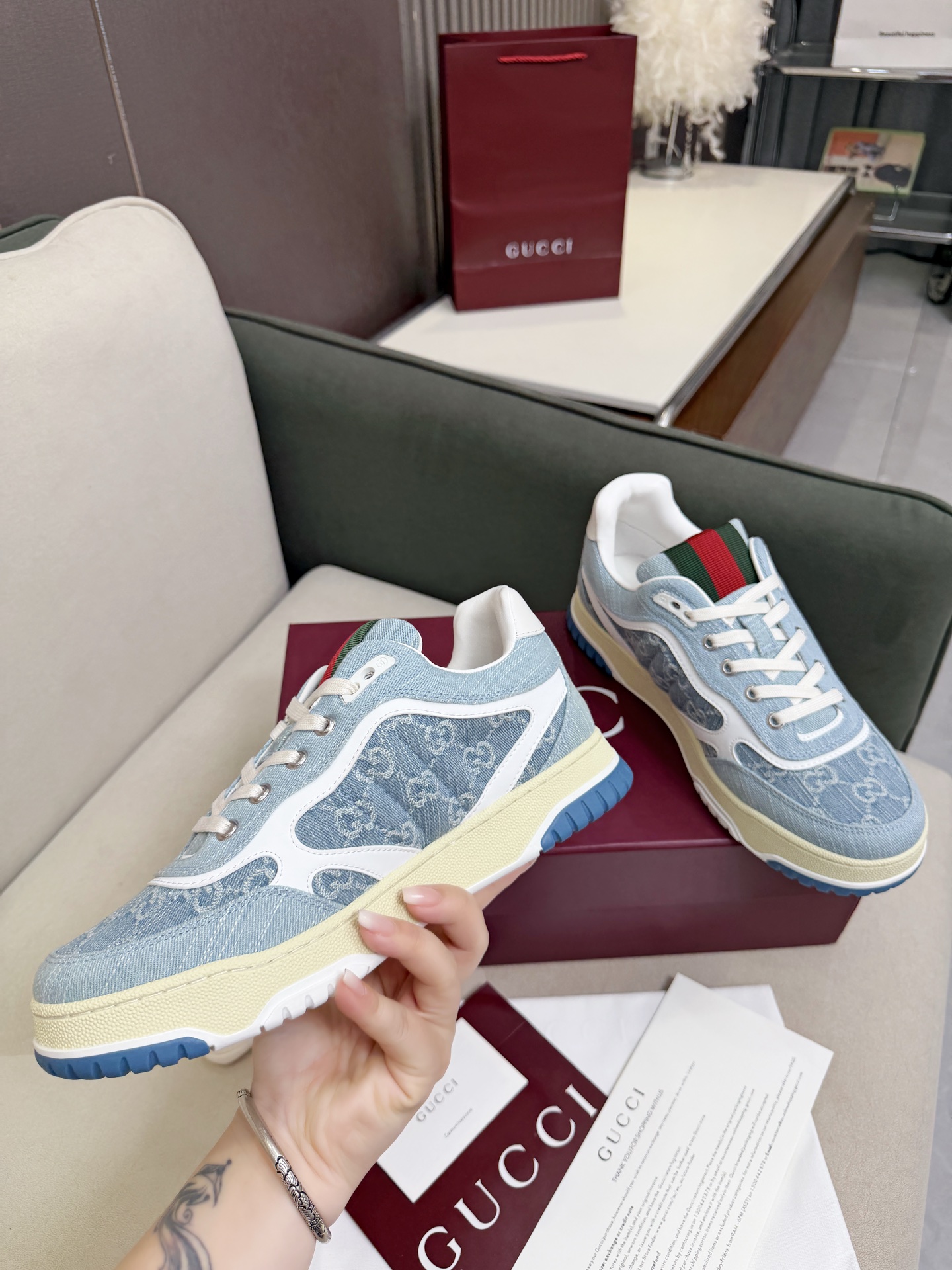Gucci Sneakers