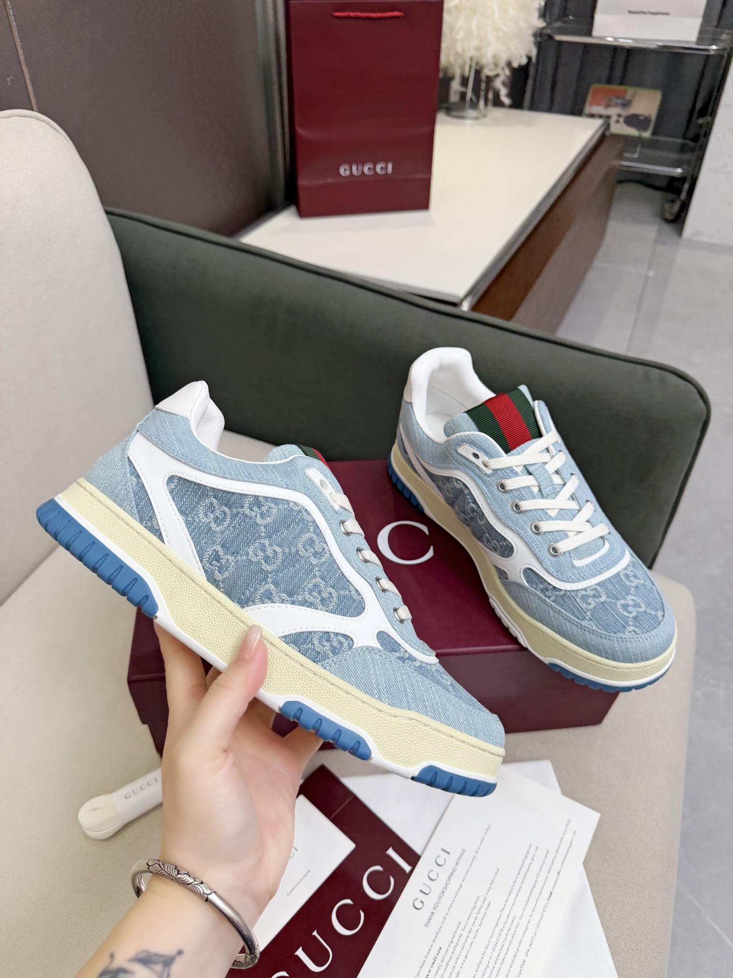 Gucci Sneakers