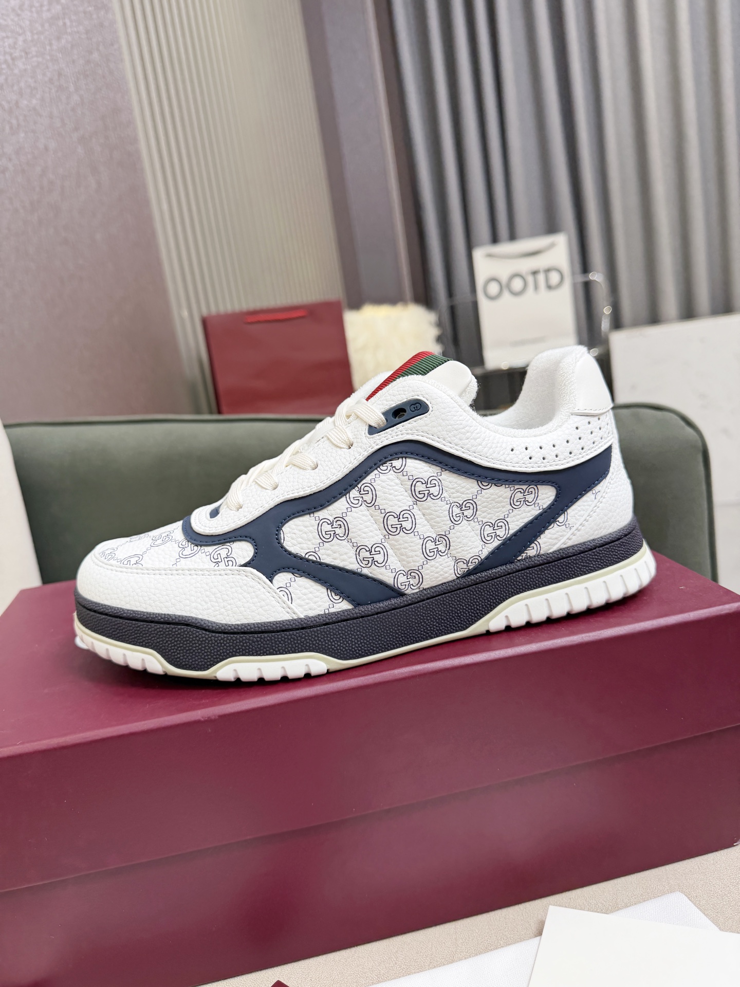 Gucci Sneakers