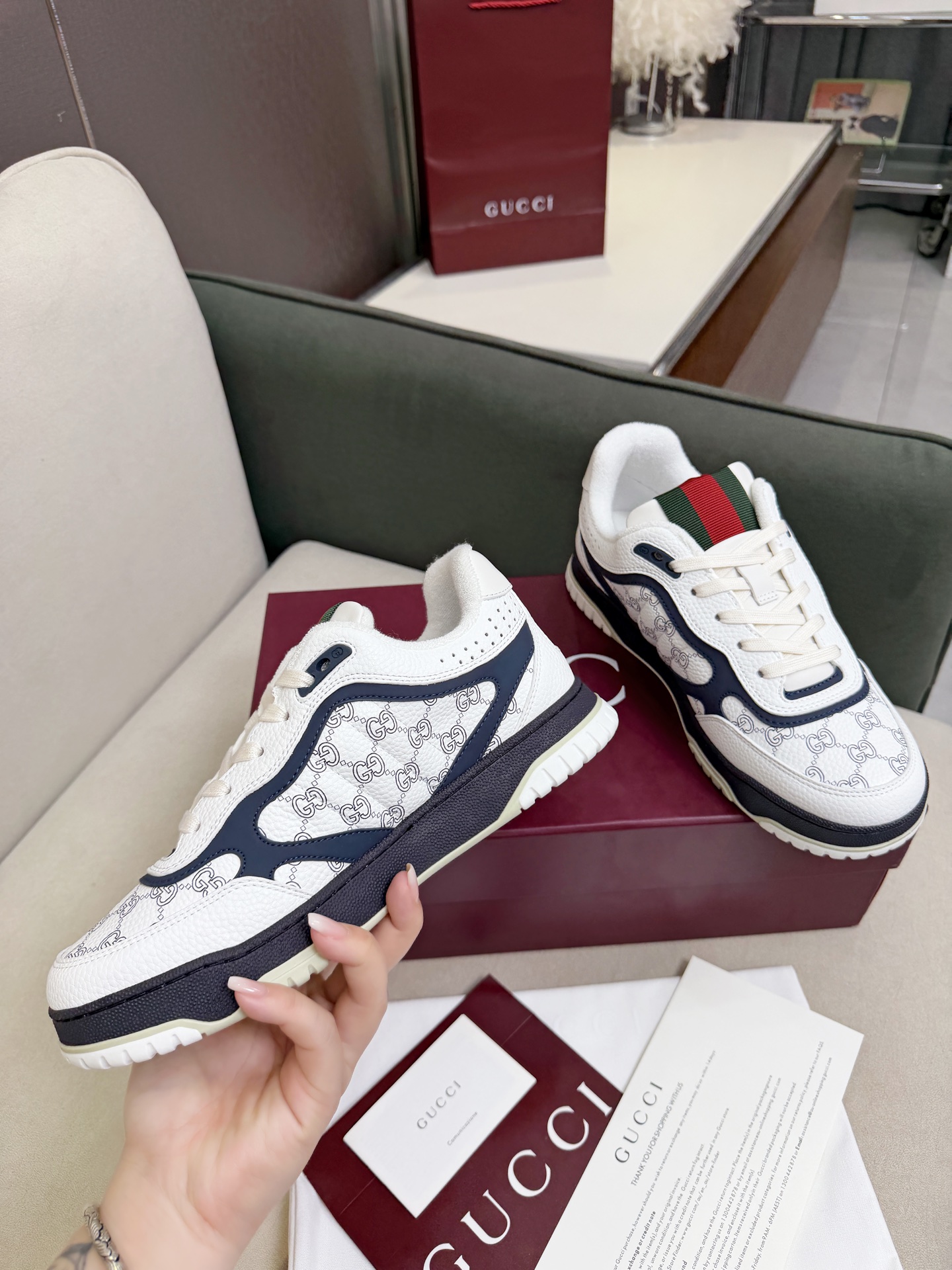 Gucci Sneakers