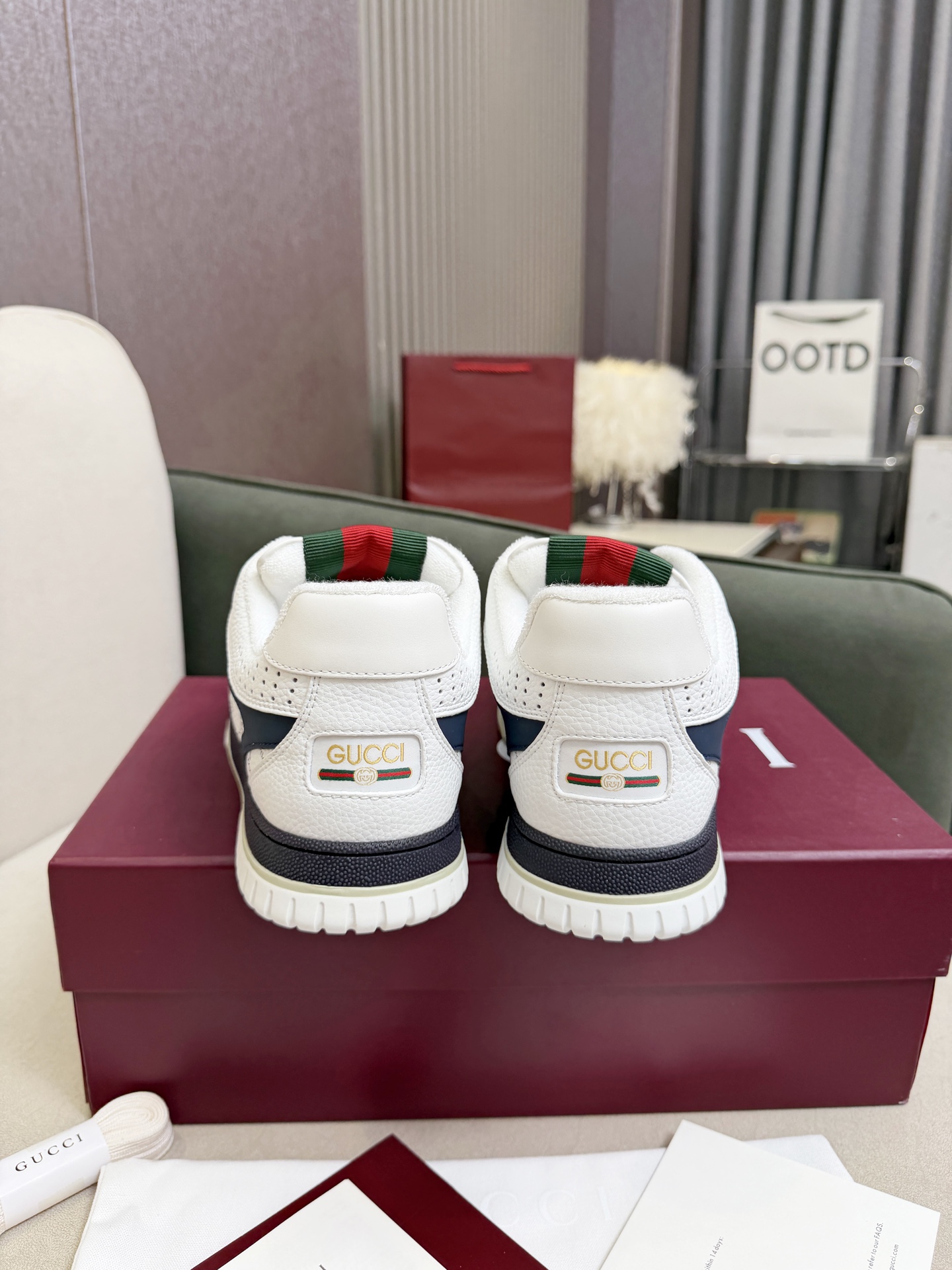 Gucci Sneakers