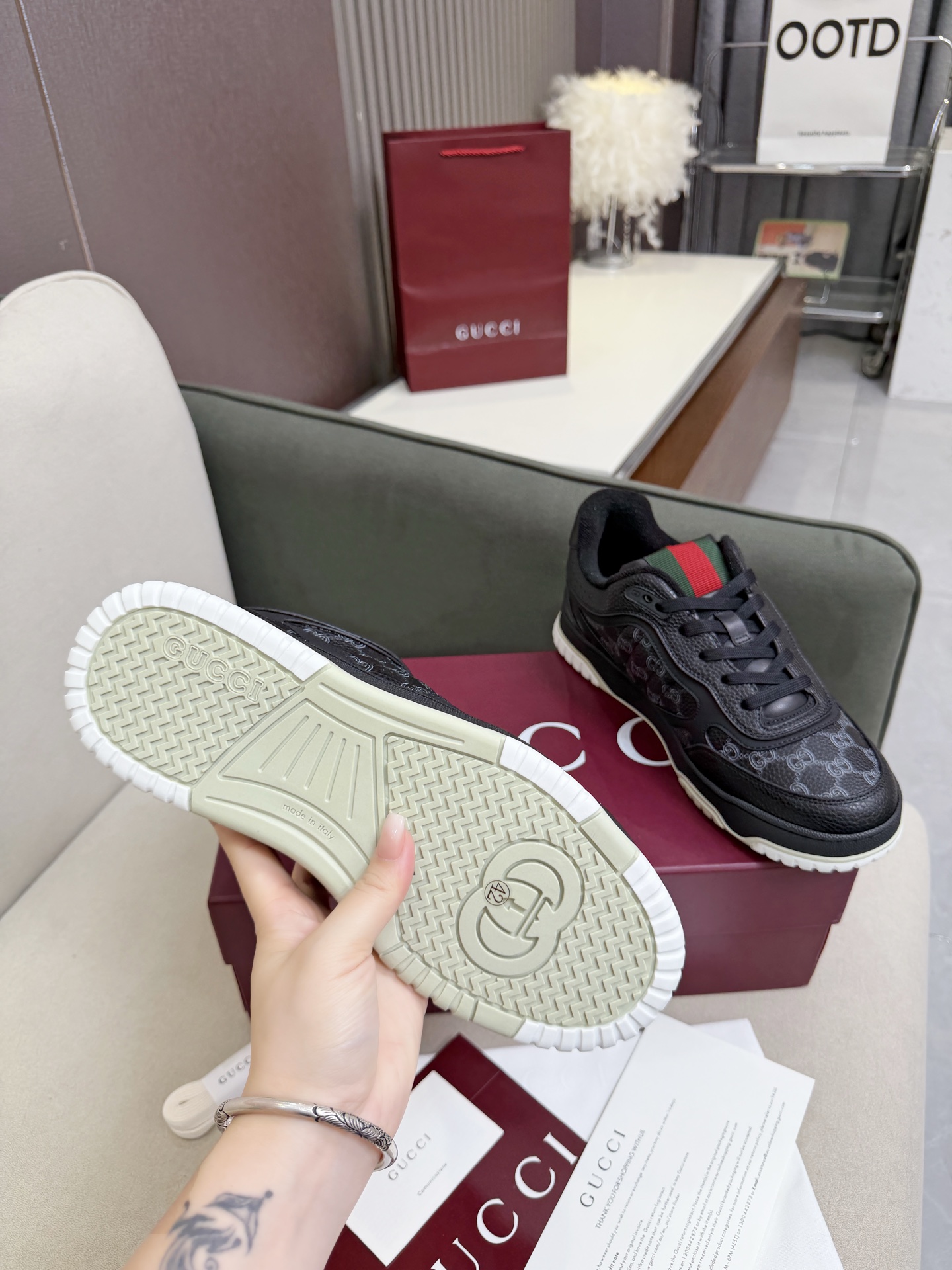 Gucci Sneakers