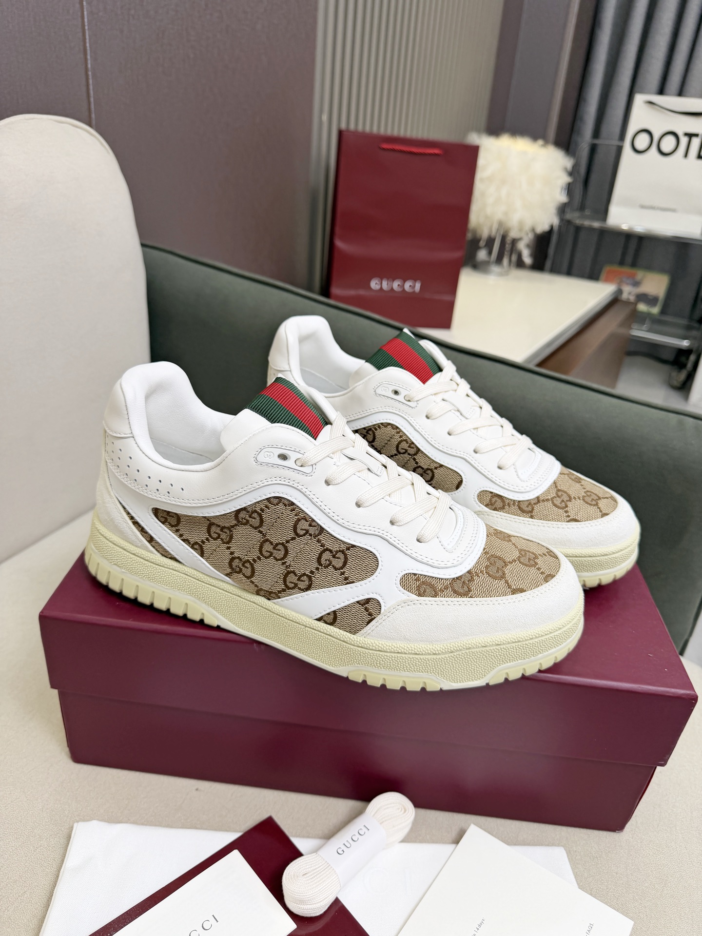 Gucci Sneakers
