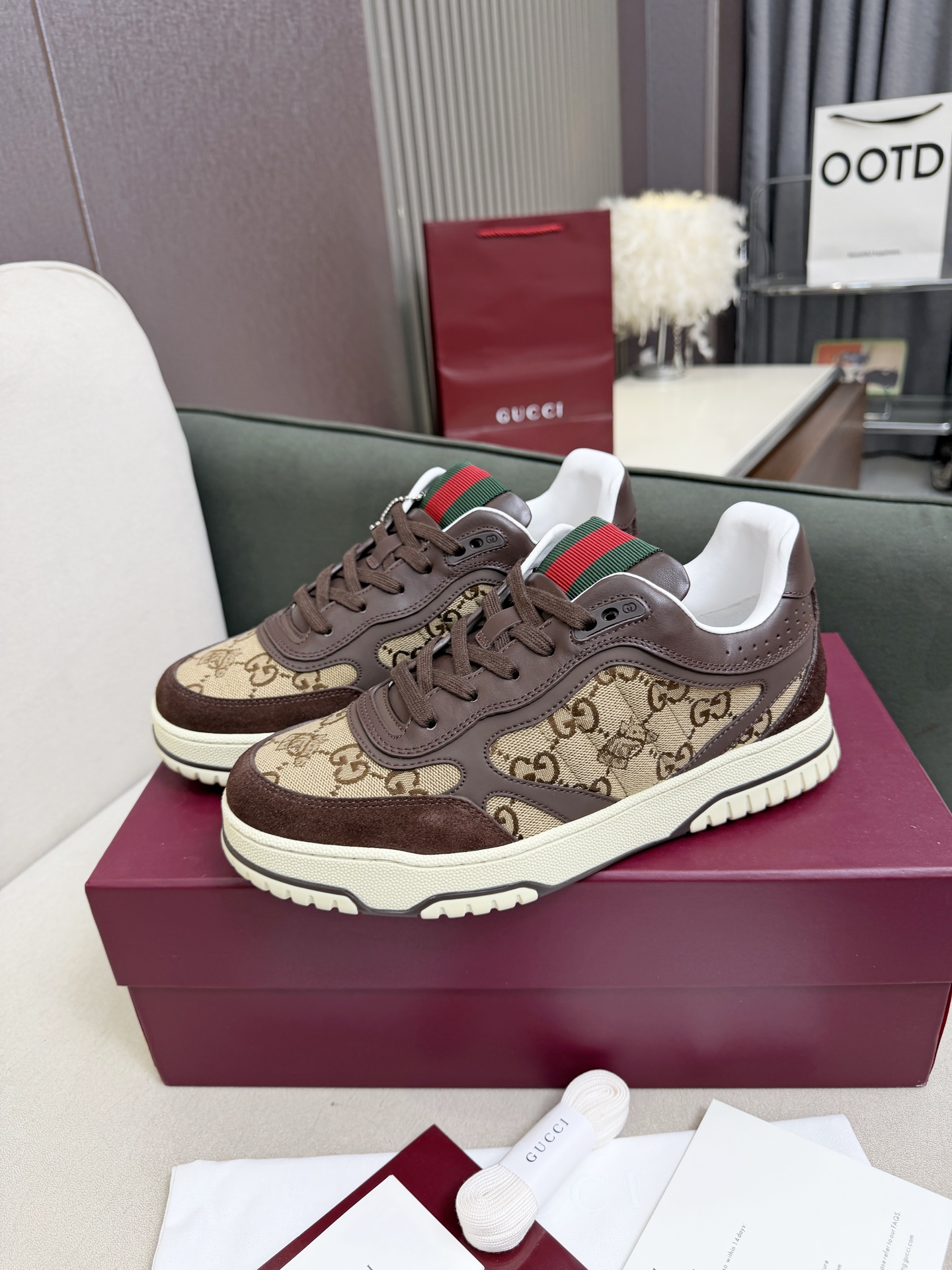 Gucci Sneakers