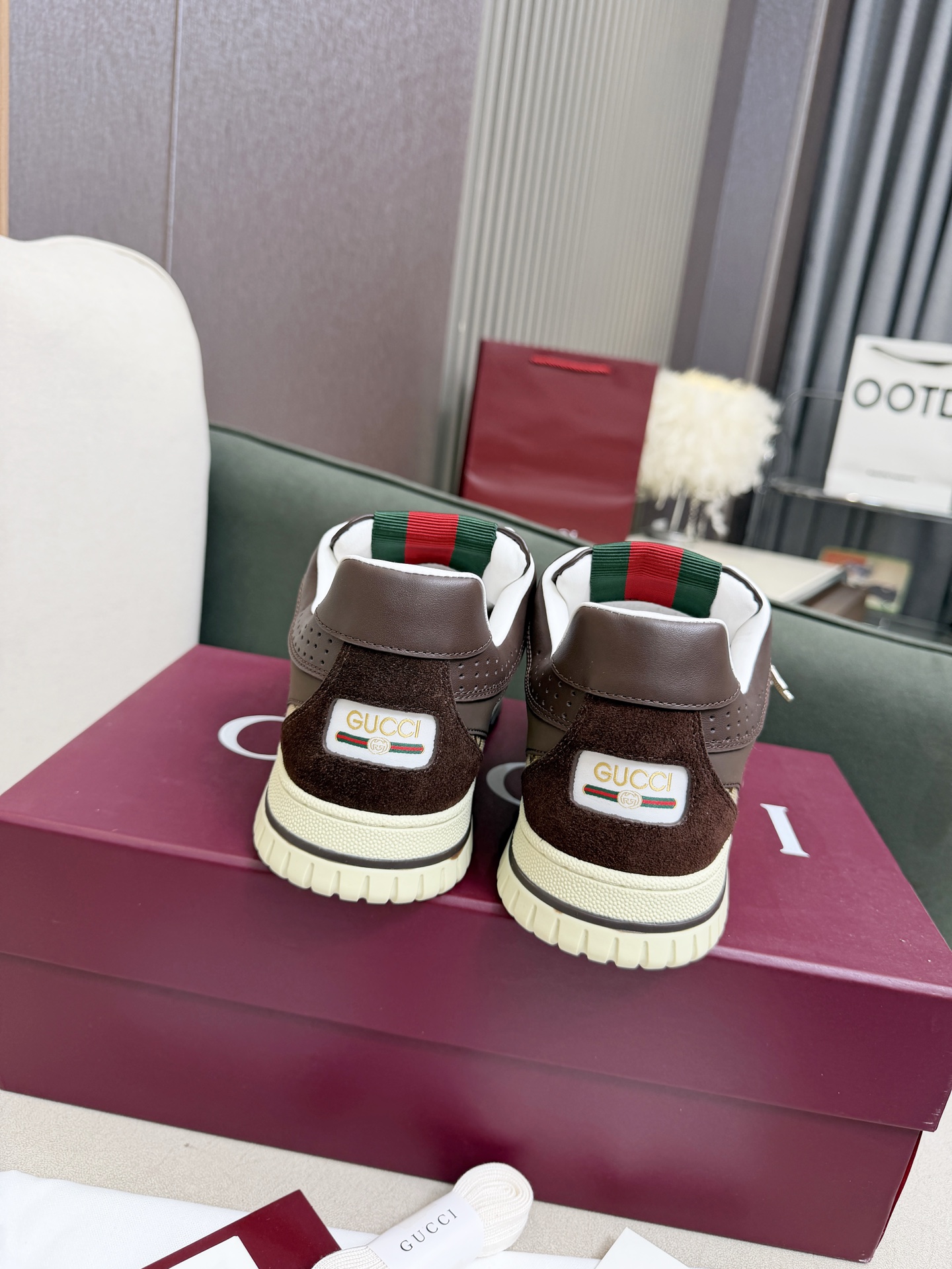 Gucci Sneakers