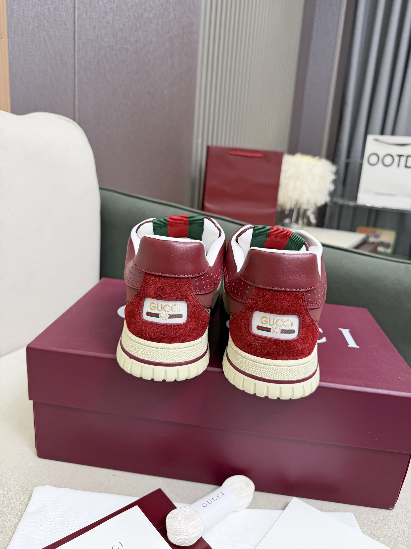 Gucci Sneakers
