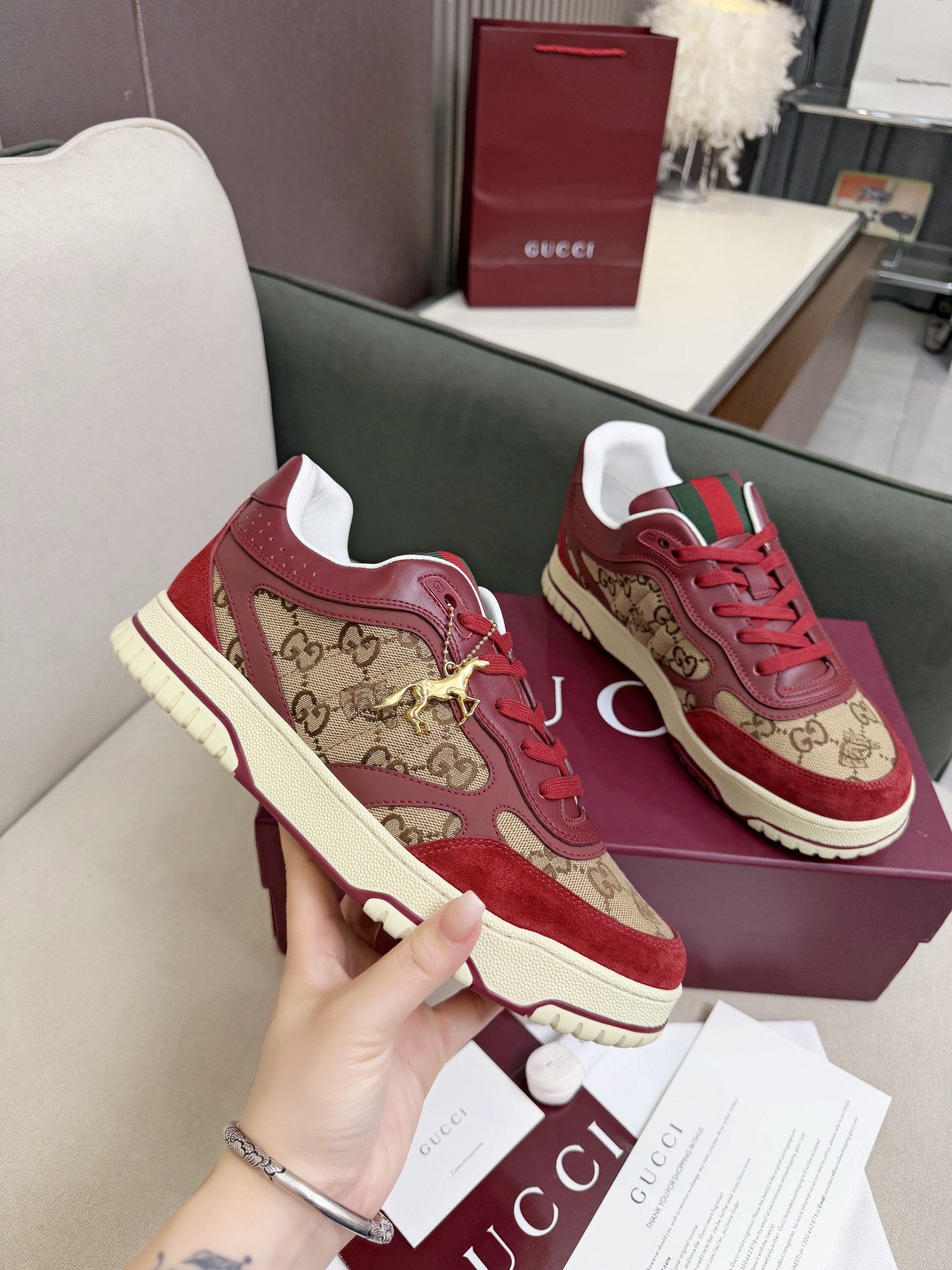 Gucci Sneakers