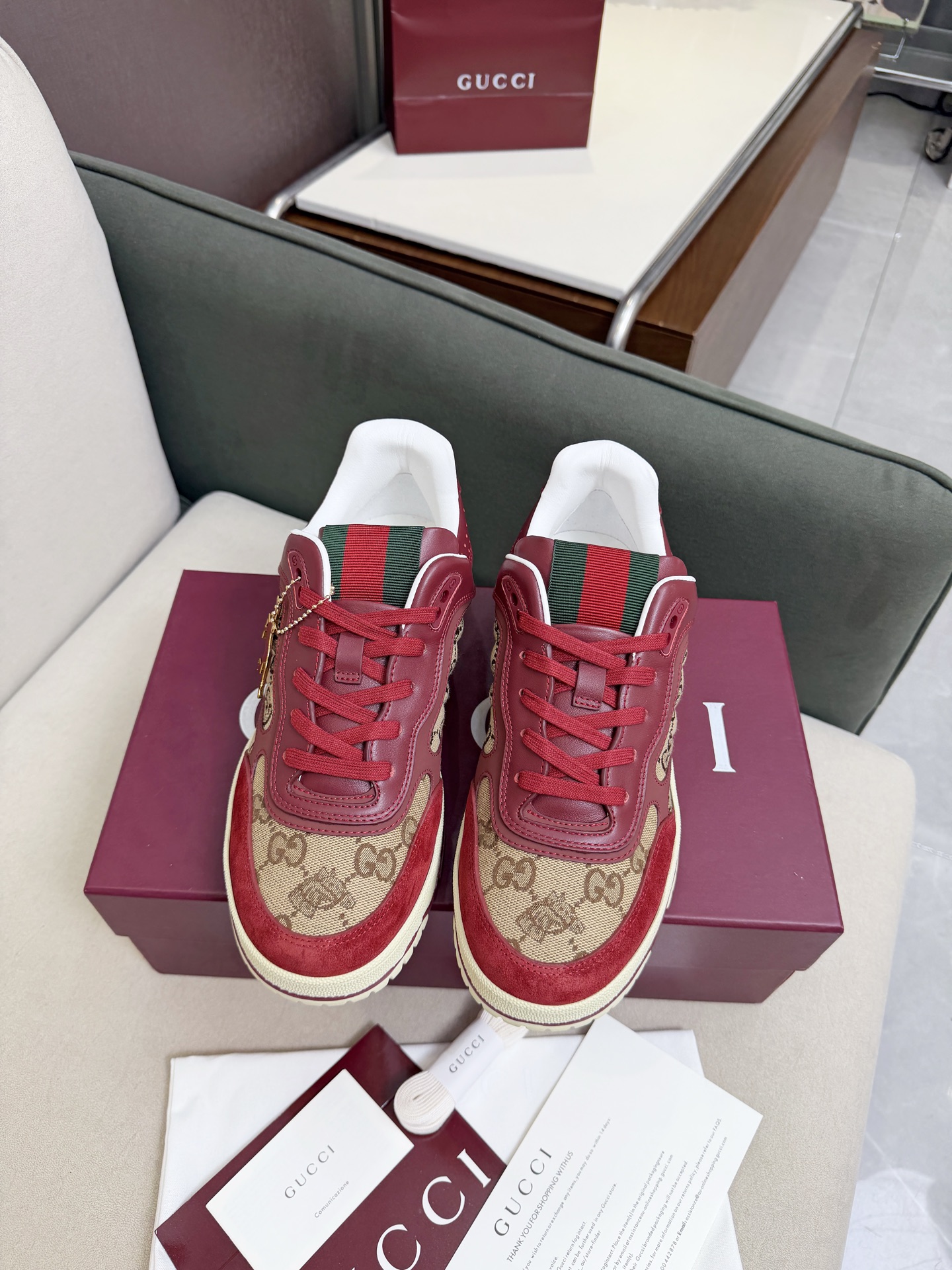 Gucci Sneakers