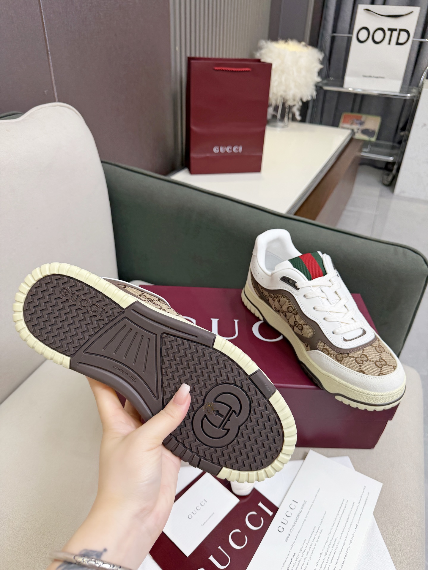 Gucci Sneakers