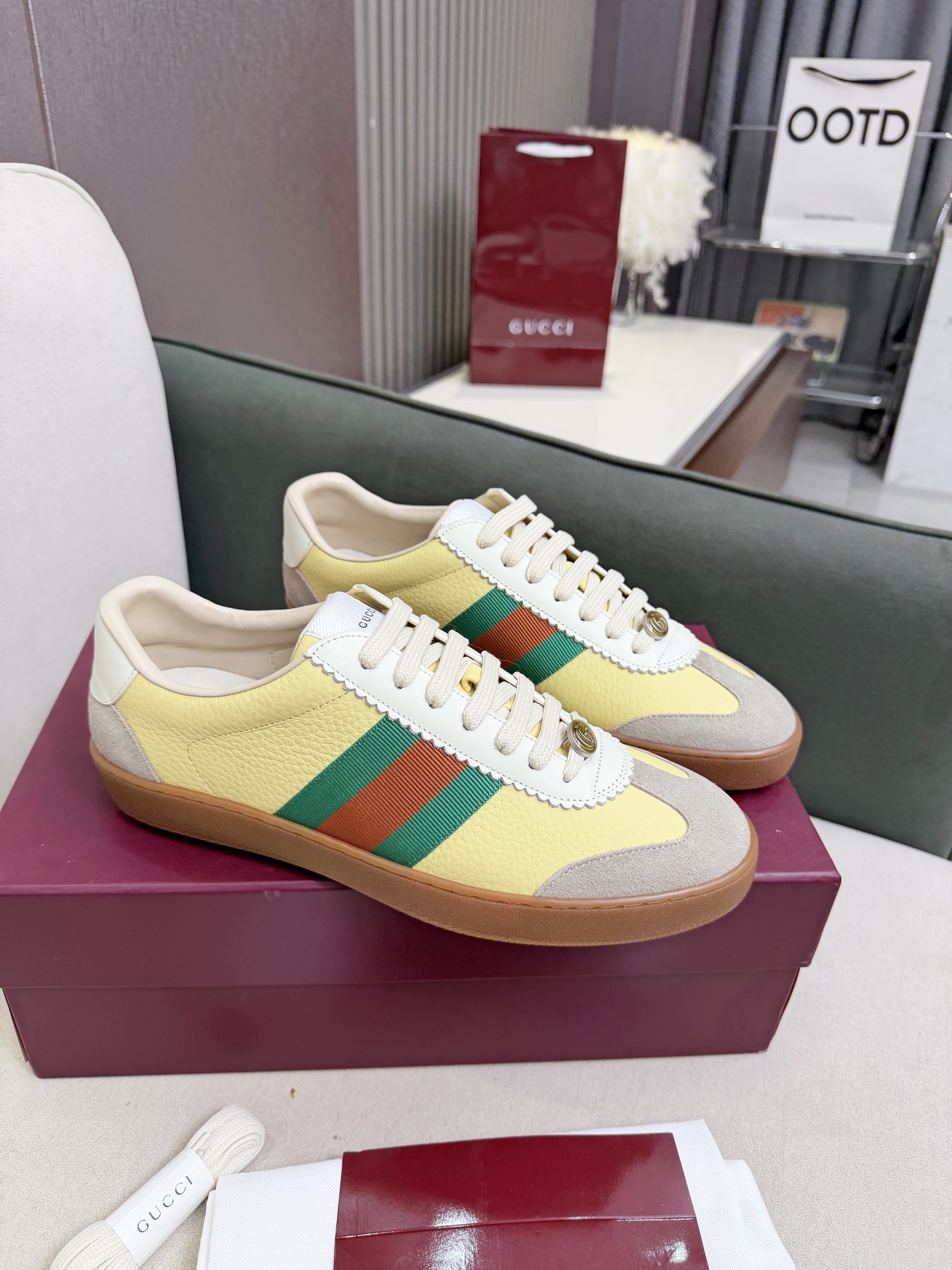 Gucci Sneakers
