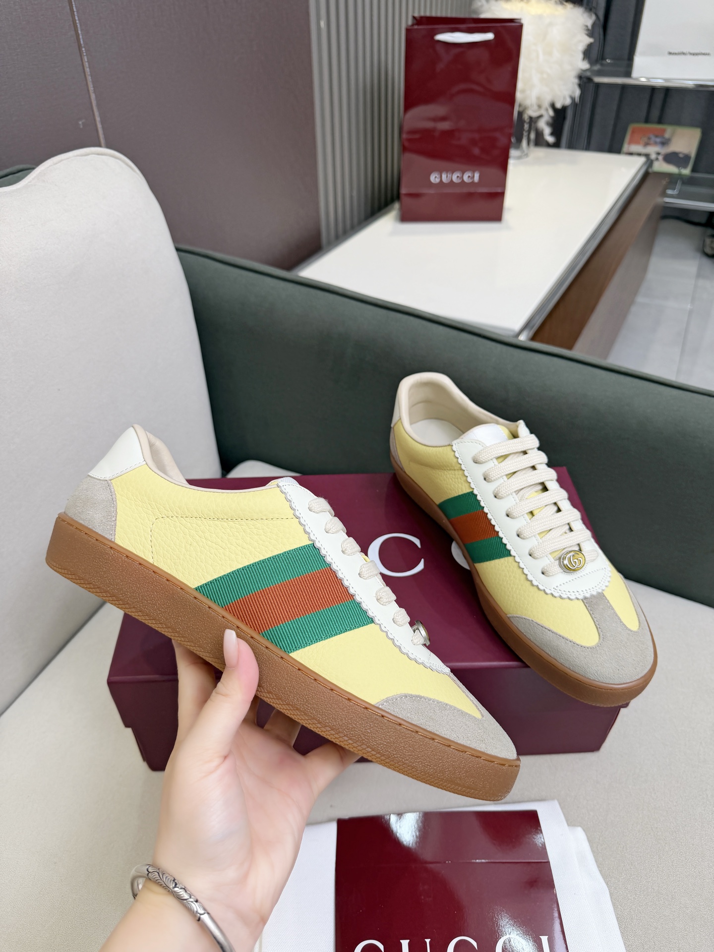 Gucci Sneakers