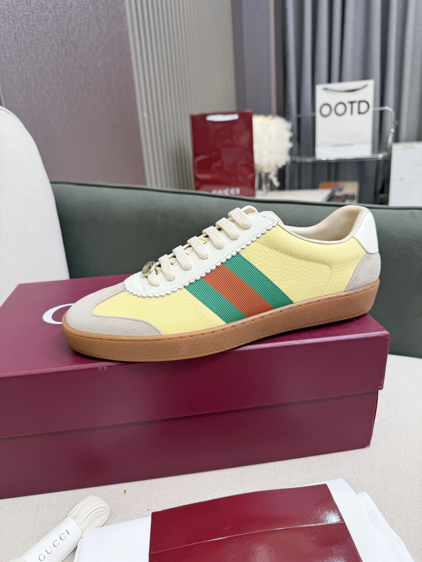 Gucci Sneakers